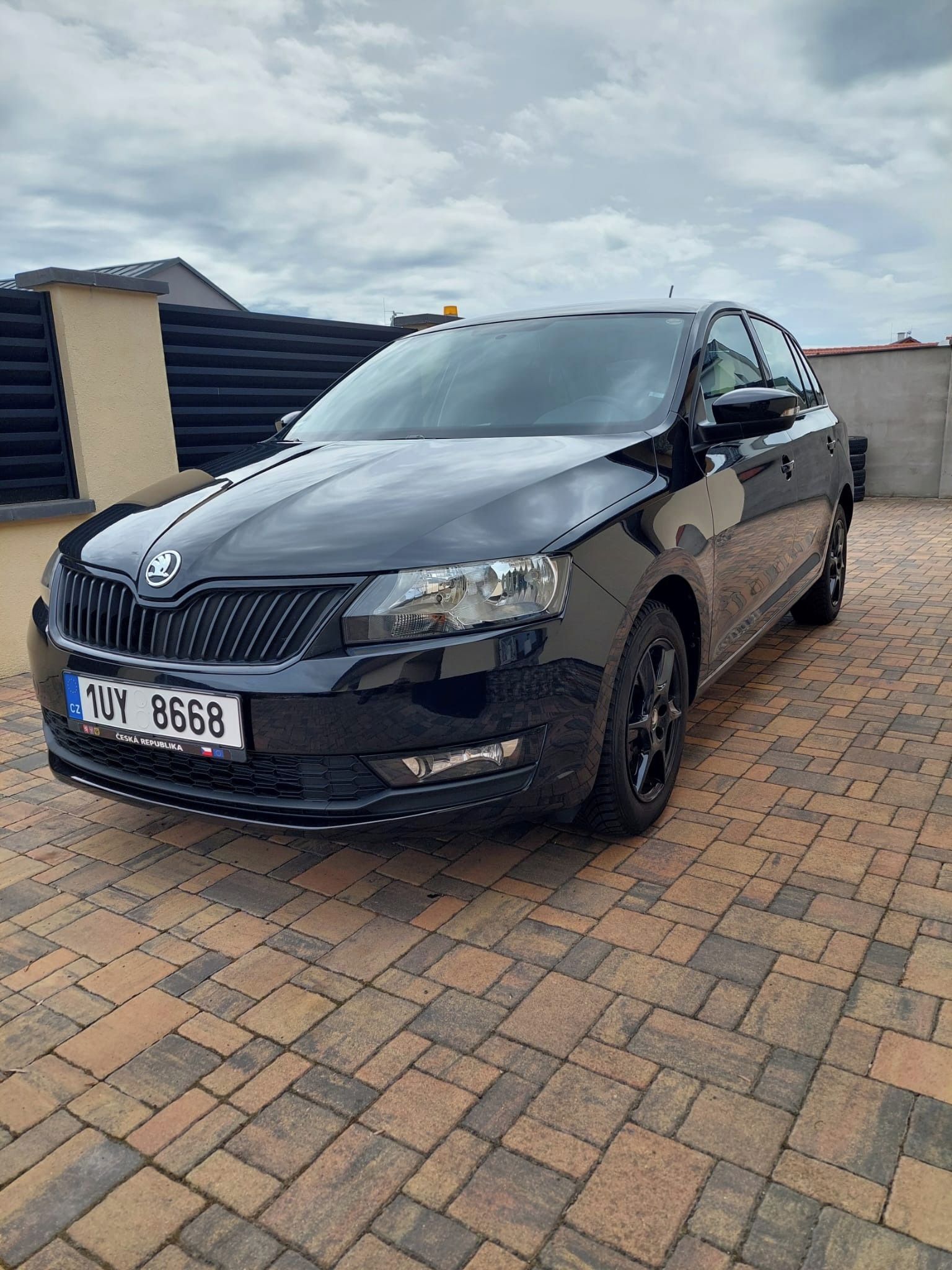 Škoda Rapid, 1.0/81KW