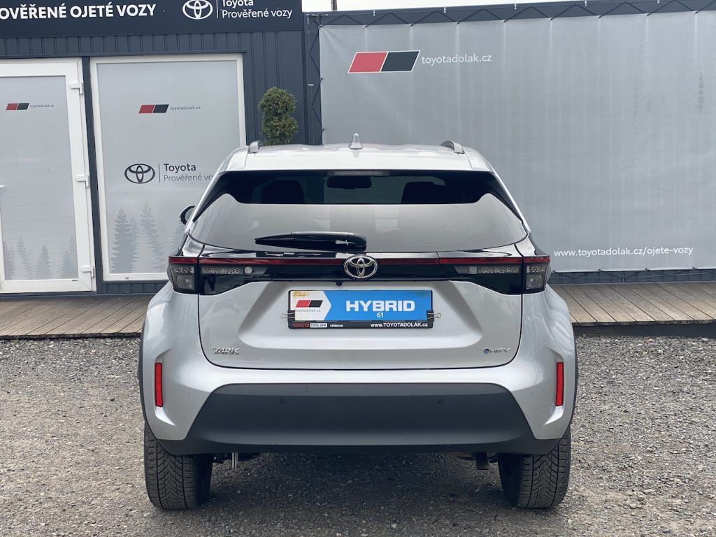 Toyota Yaris Cross, 1.5HEV, ČR-1m, Style, DPH - fotka 6