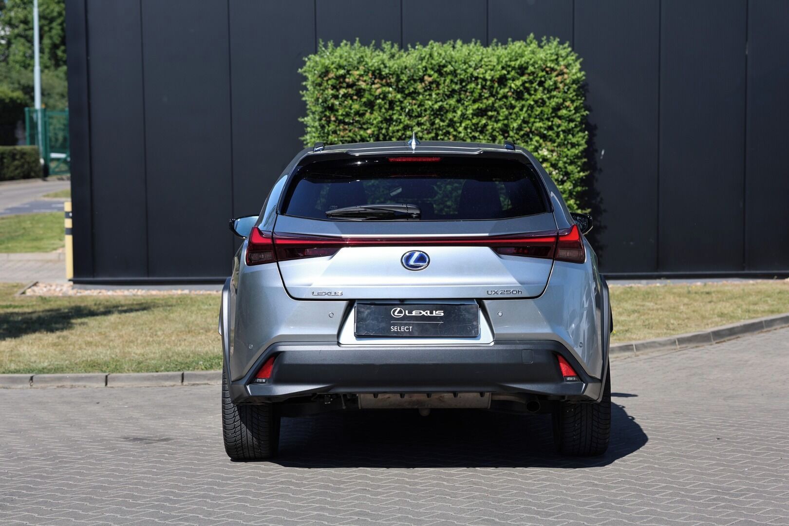 Lexus UX 250h, 250H 2,0 HEV SPECIAL EDITION - fotka 6