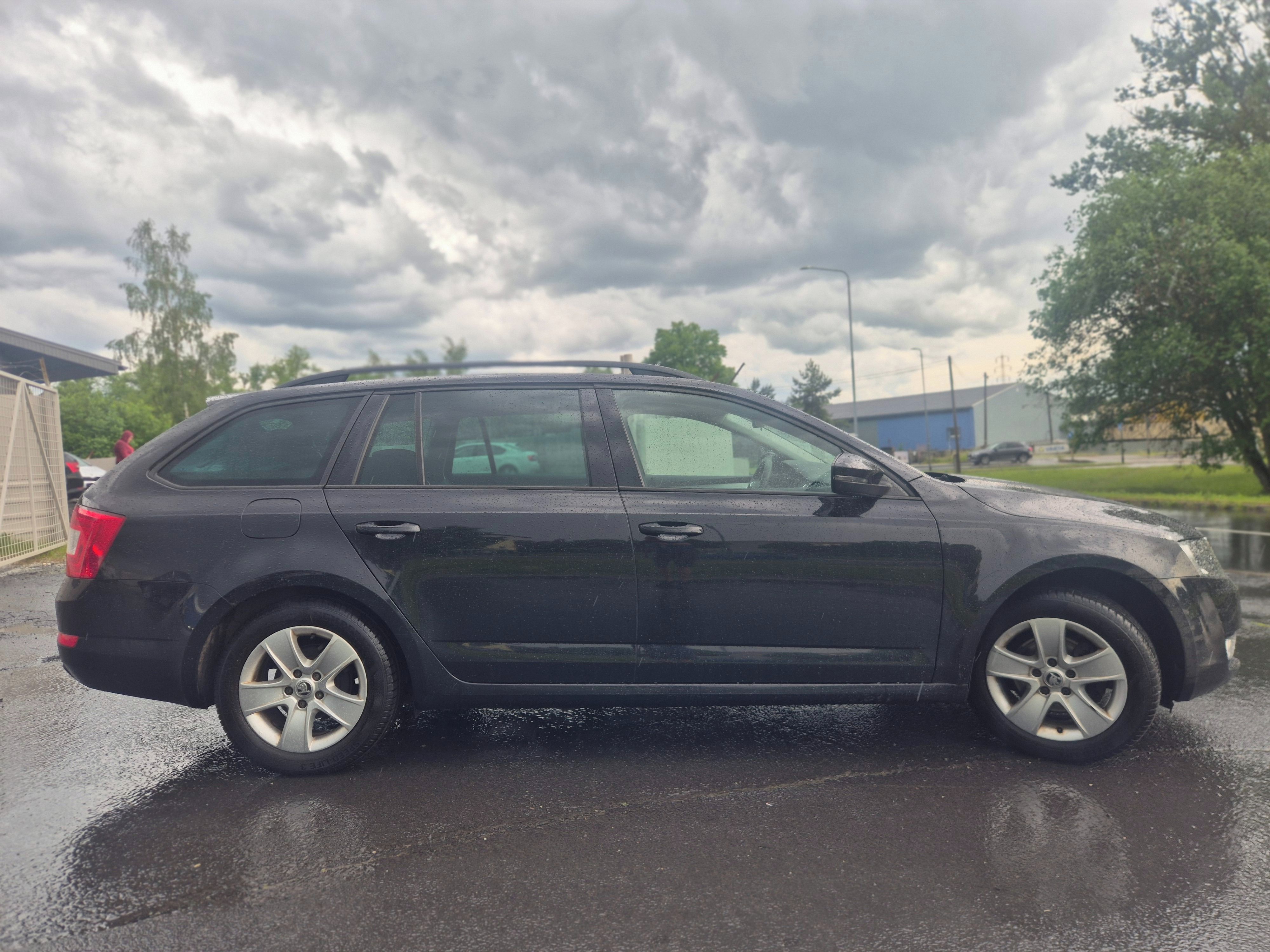 Škoda Octavia, 1 maj.plný servis ZÁRUKA 1 ROK - fotka 6