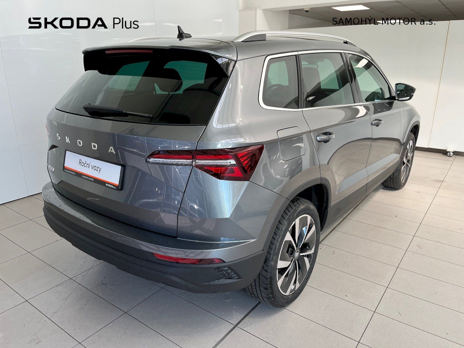 Škoda Karoq, 2,0 TDI 110 kW A7F Top Selecti - fotka 2