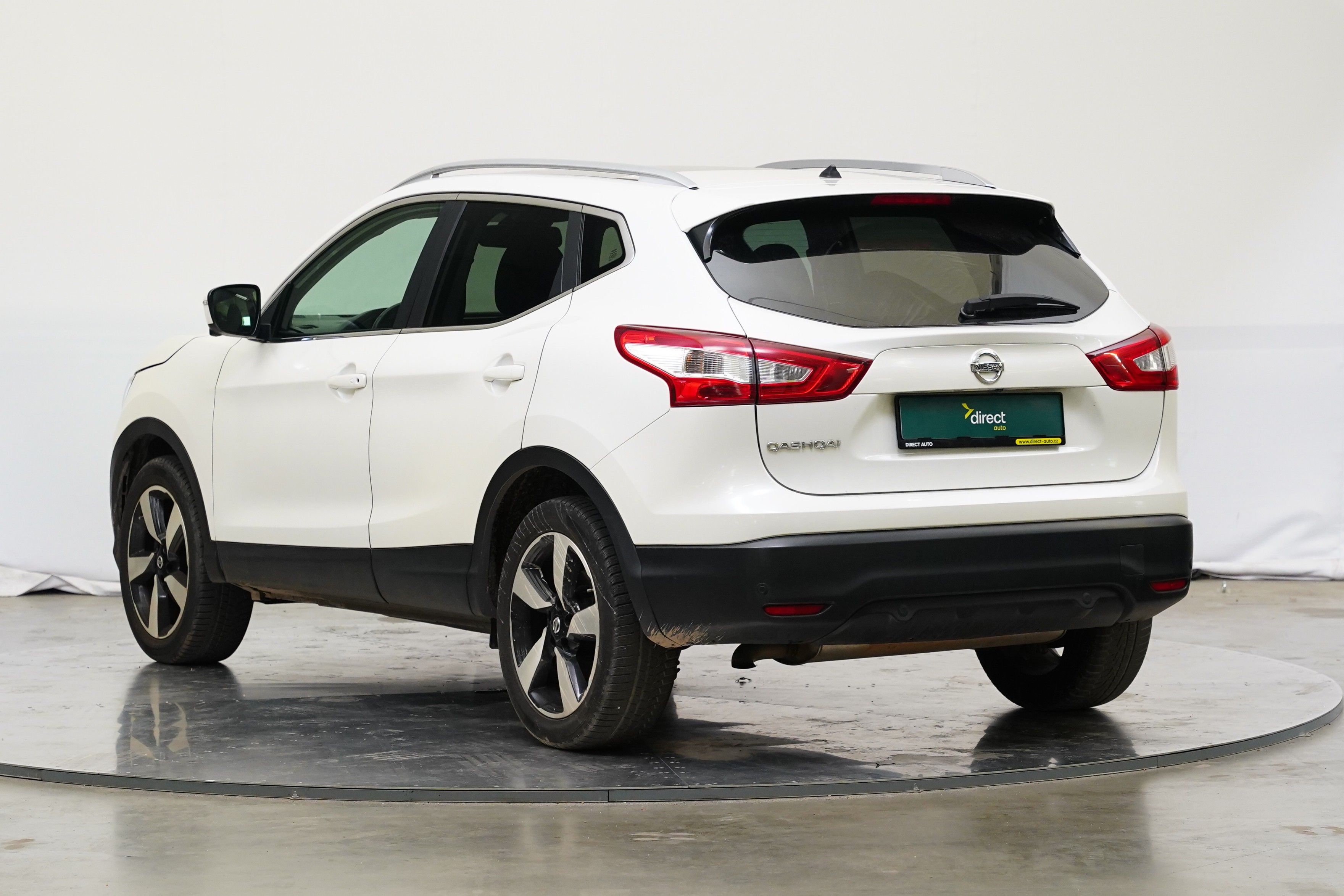 Nissan Qashqai, 1.2 i 85 kW N-Connecta - fotka 4