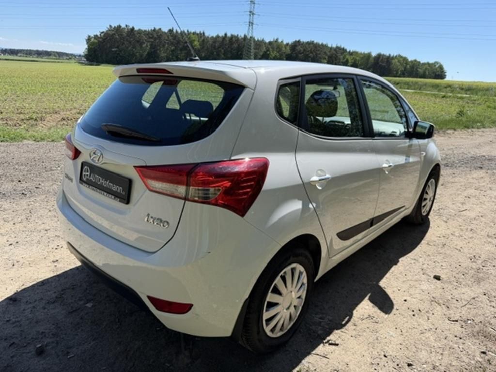 Hyundai ix20, 1,4i, koupeno v ČR - fotka 6