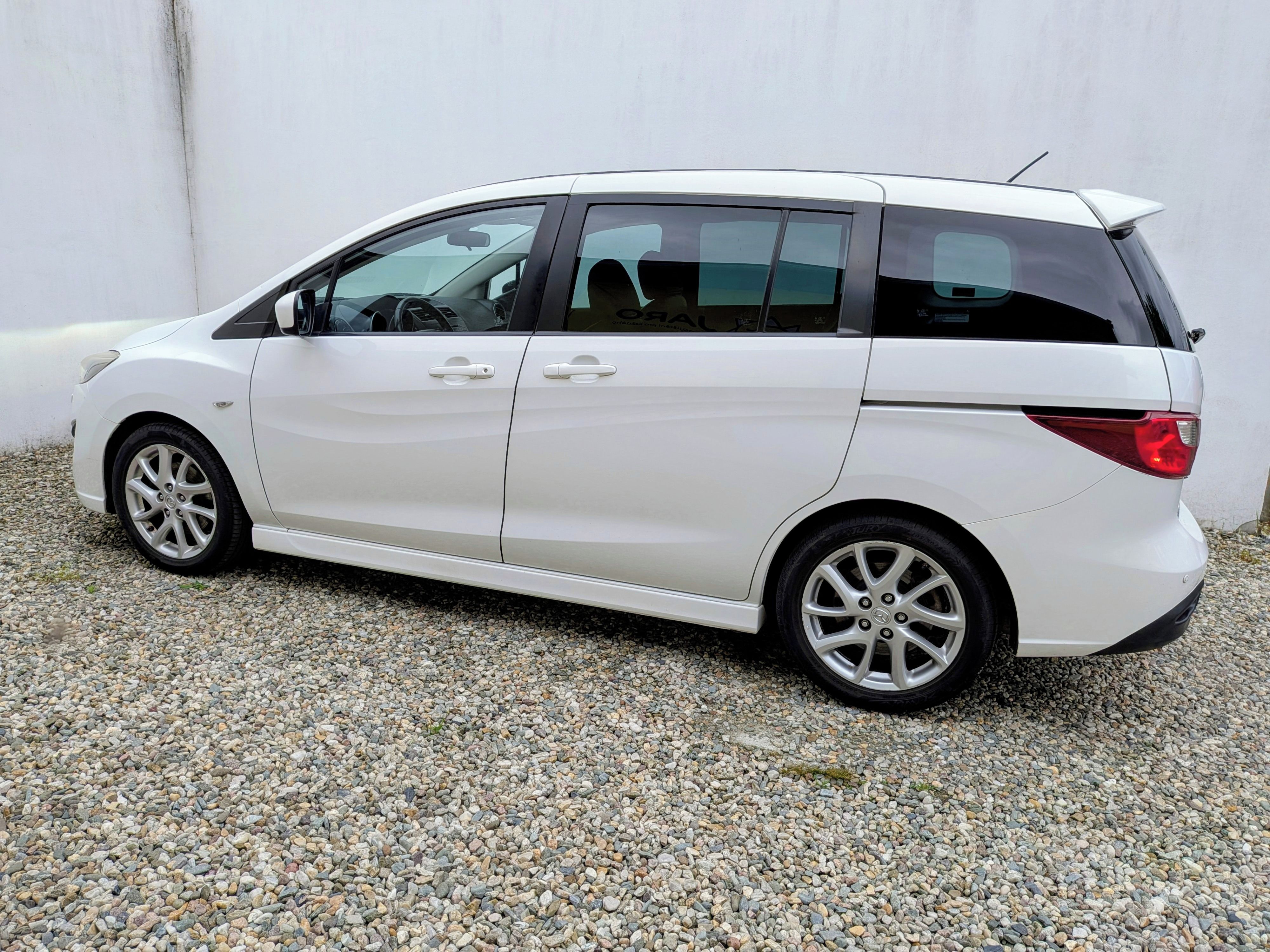 Mazda 5, 2.0 MZR 110kW XENON 7.Míst - fotka 3