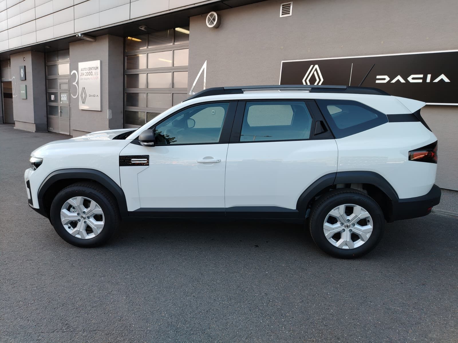 Dacia Bigster, Essential mild hybrid-G 140 - fotka 2