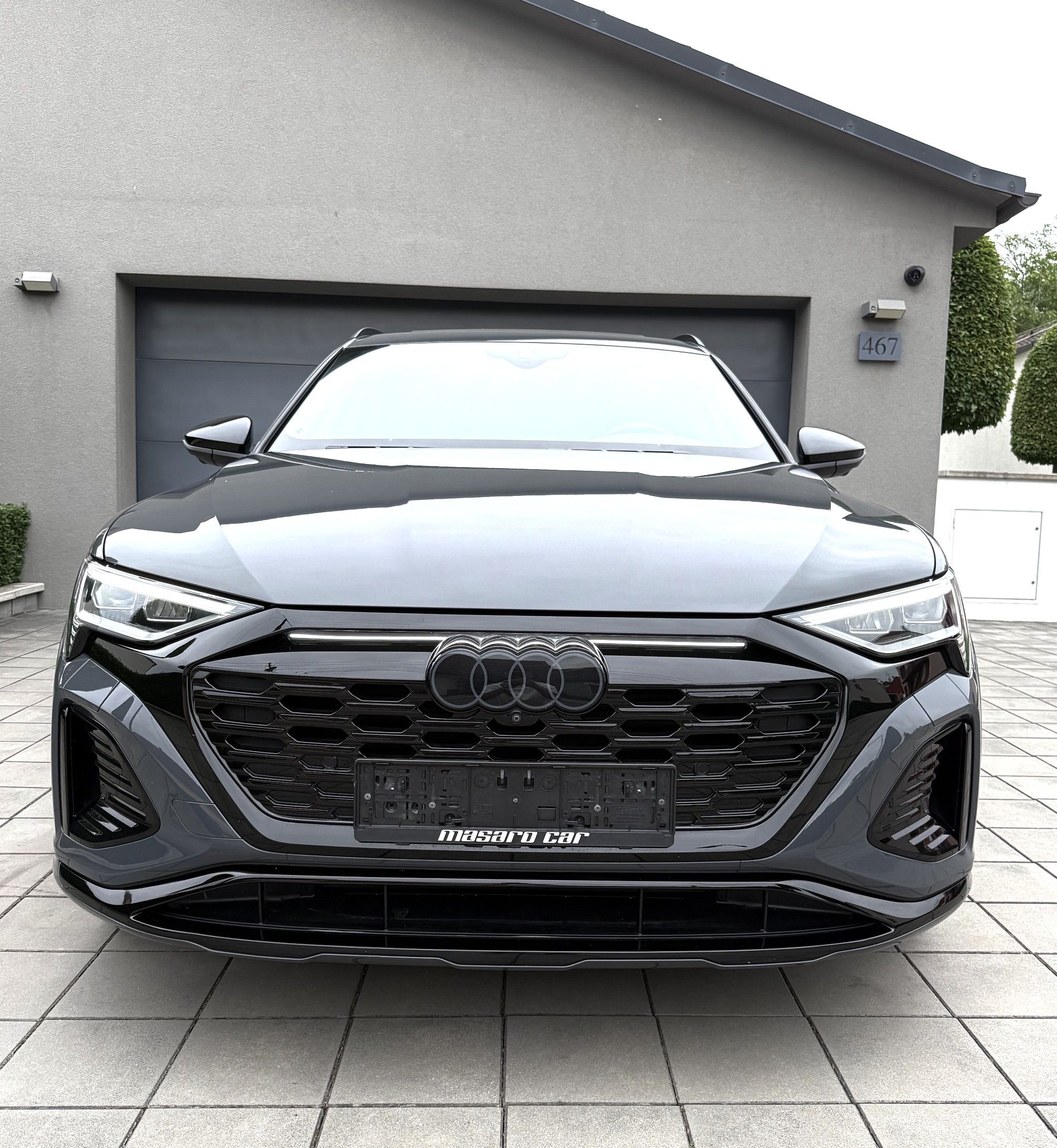 Audi SQ8, 370kw Sportback TOP STAV! - fotka 2