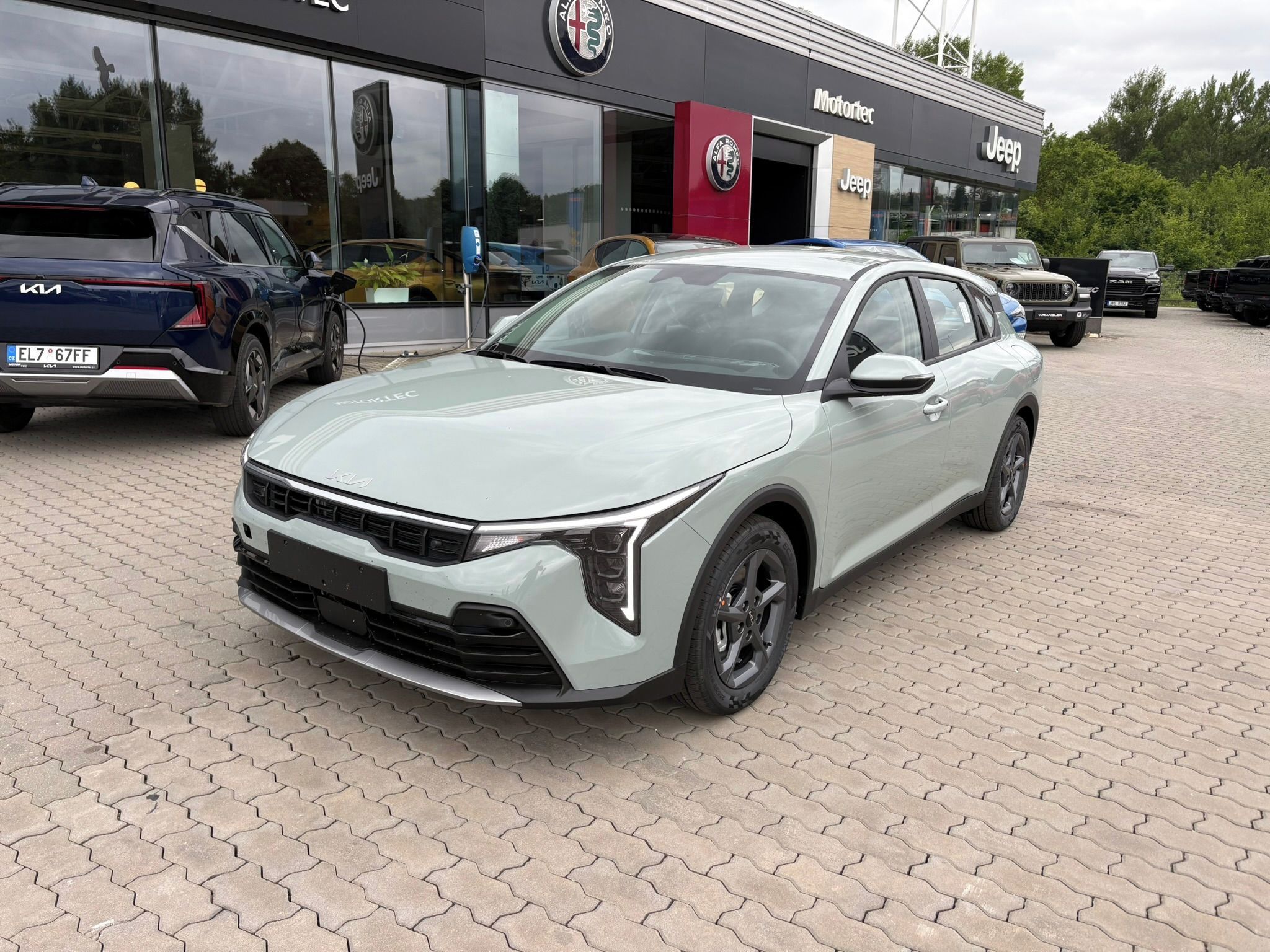 Kia K4, HB 1,0 T-GDi GPF SPIN - fotka 3