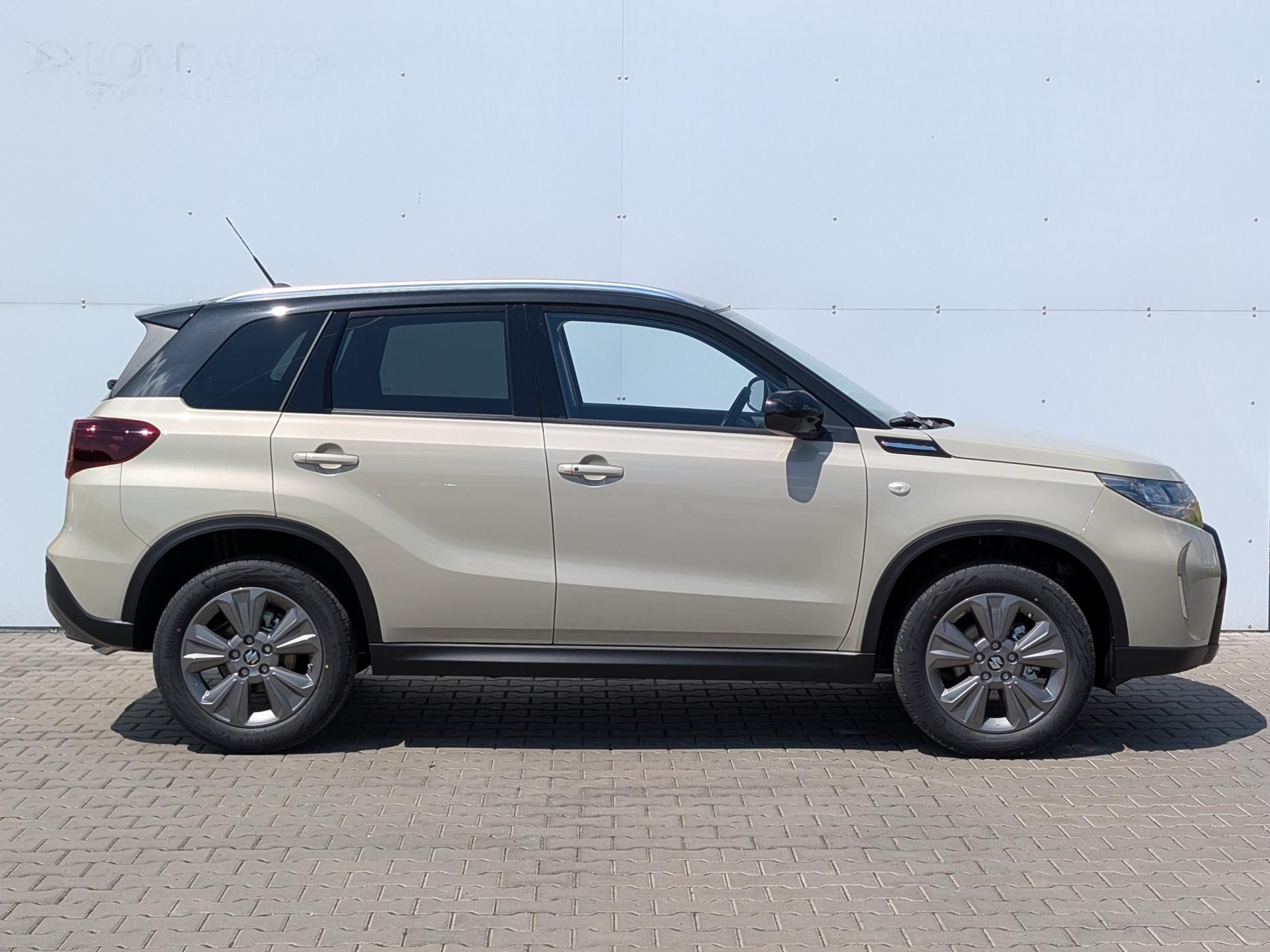 Suzuki Vitara, PREMIUM 1,4 HYBRID M/T 4x4 MY2 - fotka 3