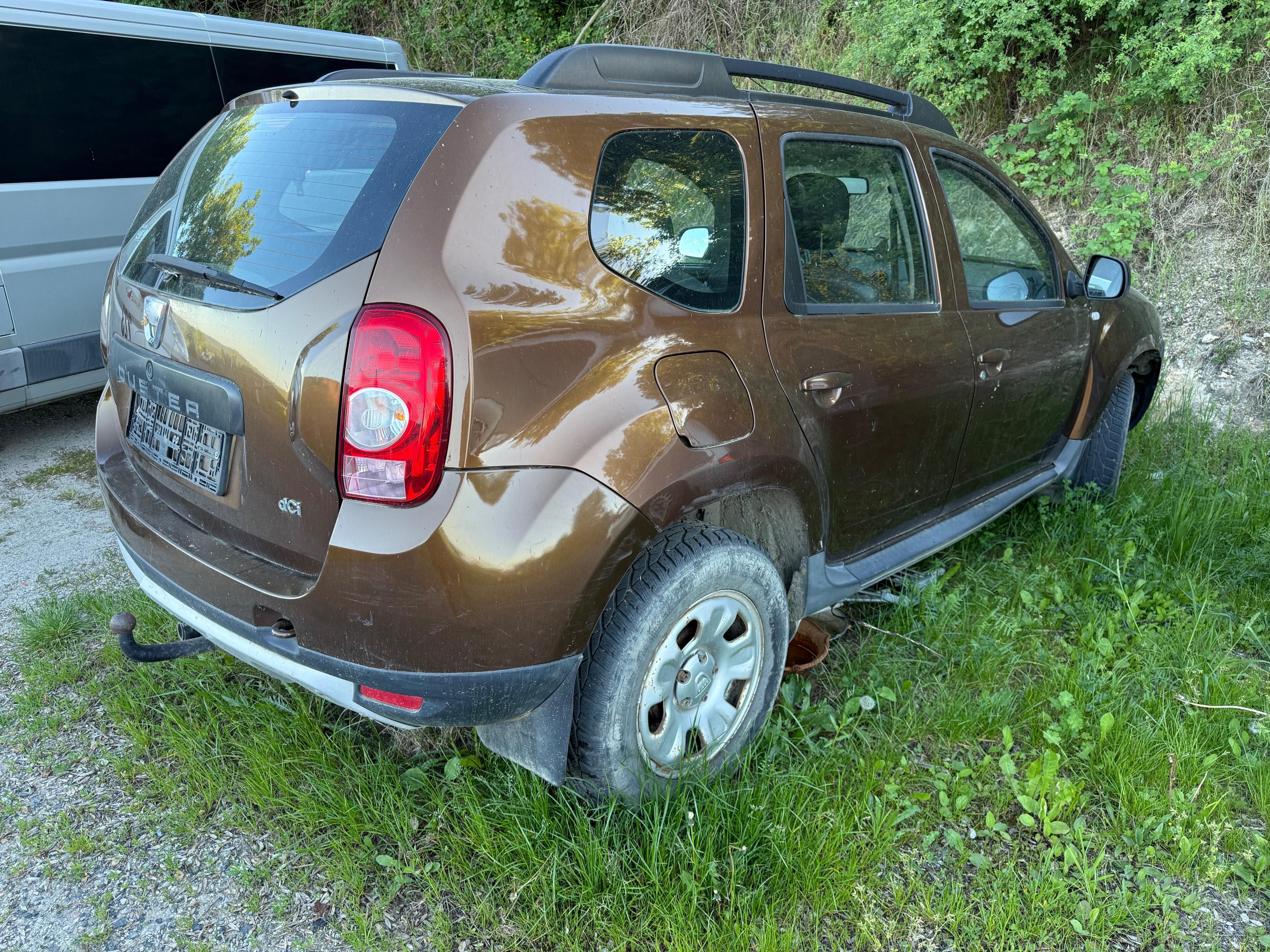 Dacia Duster, 1,5 DCi 97 kw.2011.nepojízdné - fotka 3