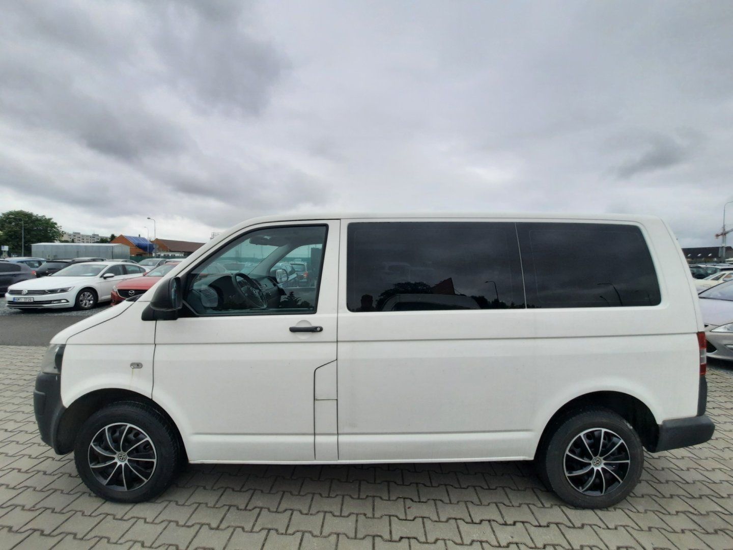 Volkswagen Transporter, 2,0 TDi 75kW 9-MÍST * KLIMA* - fotka 5