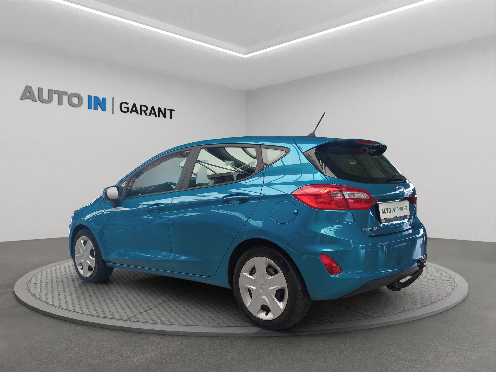 Ford Fiesta, 1.1i 52kW, ČR, 1MAJ, tažné - fotka 3
