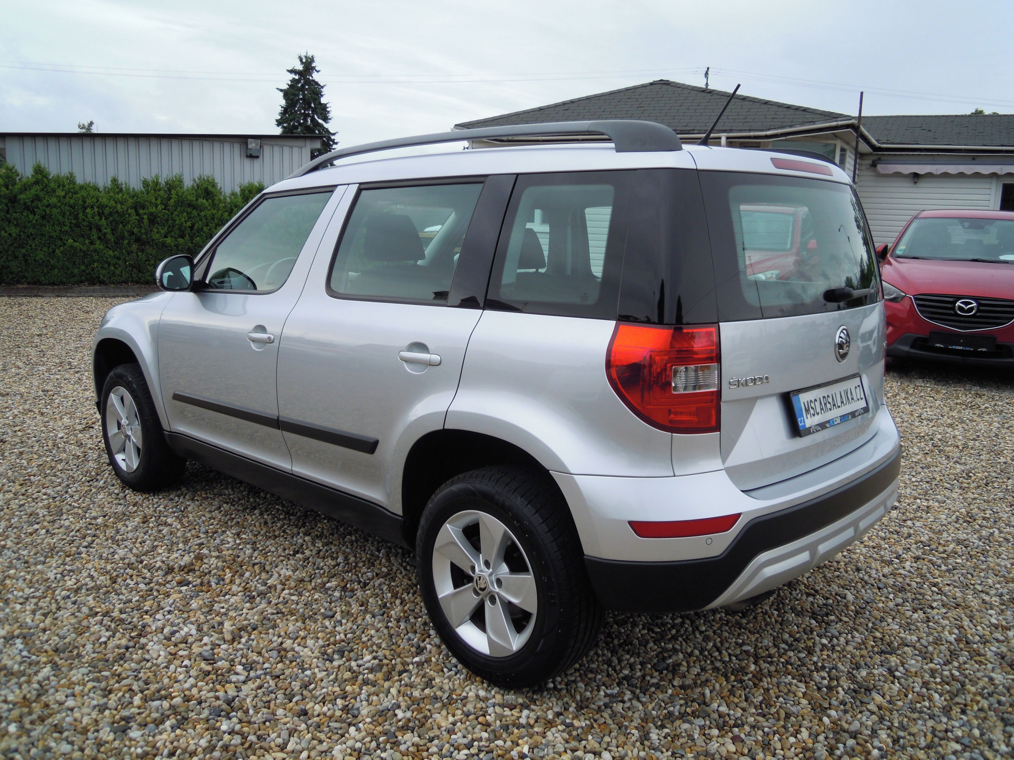 Škoda Yeti, 1.4TSi OUTDOOR - BEZ KOROZE - fotka 3