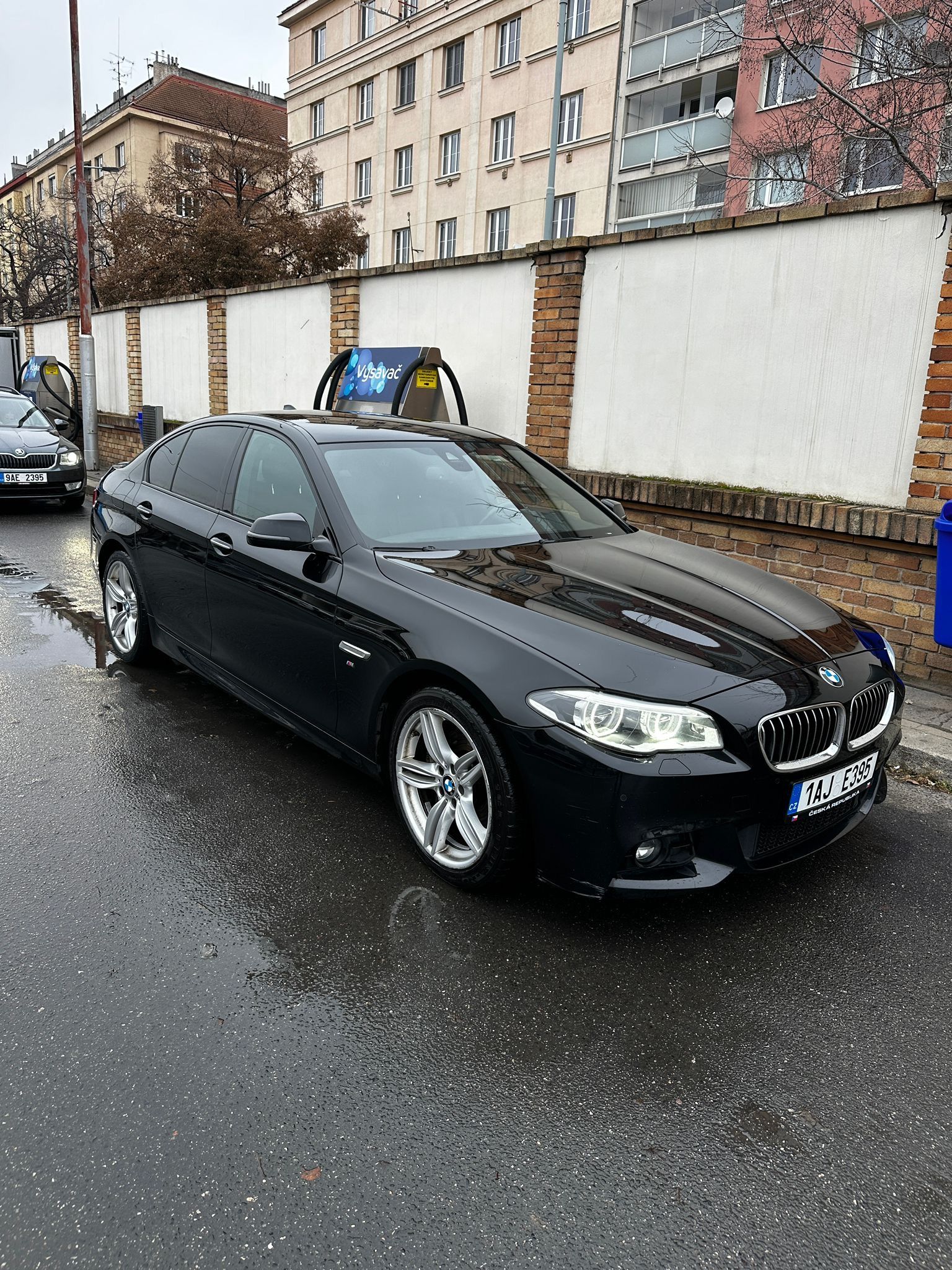 BMW Řada 5, BMW 530d 2016, 190KW Xdrive - fotka 4
