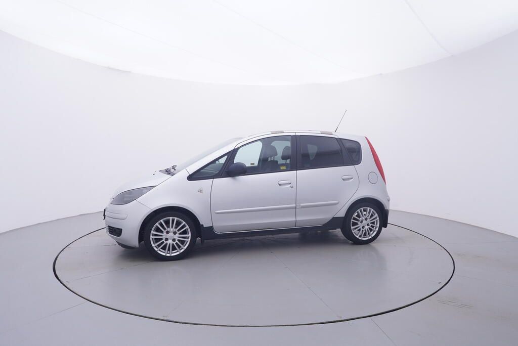 Mitsubishi Colt, 1.3 Mivec 70 kW - fotka 2
