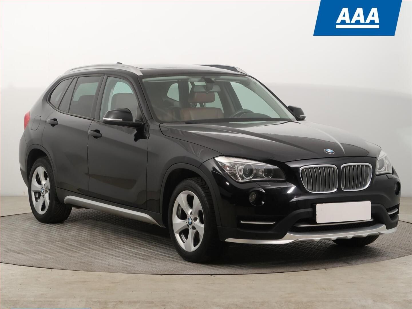 BMW X1, sDrive20d, Kůže, Navi