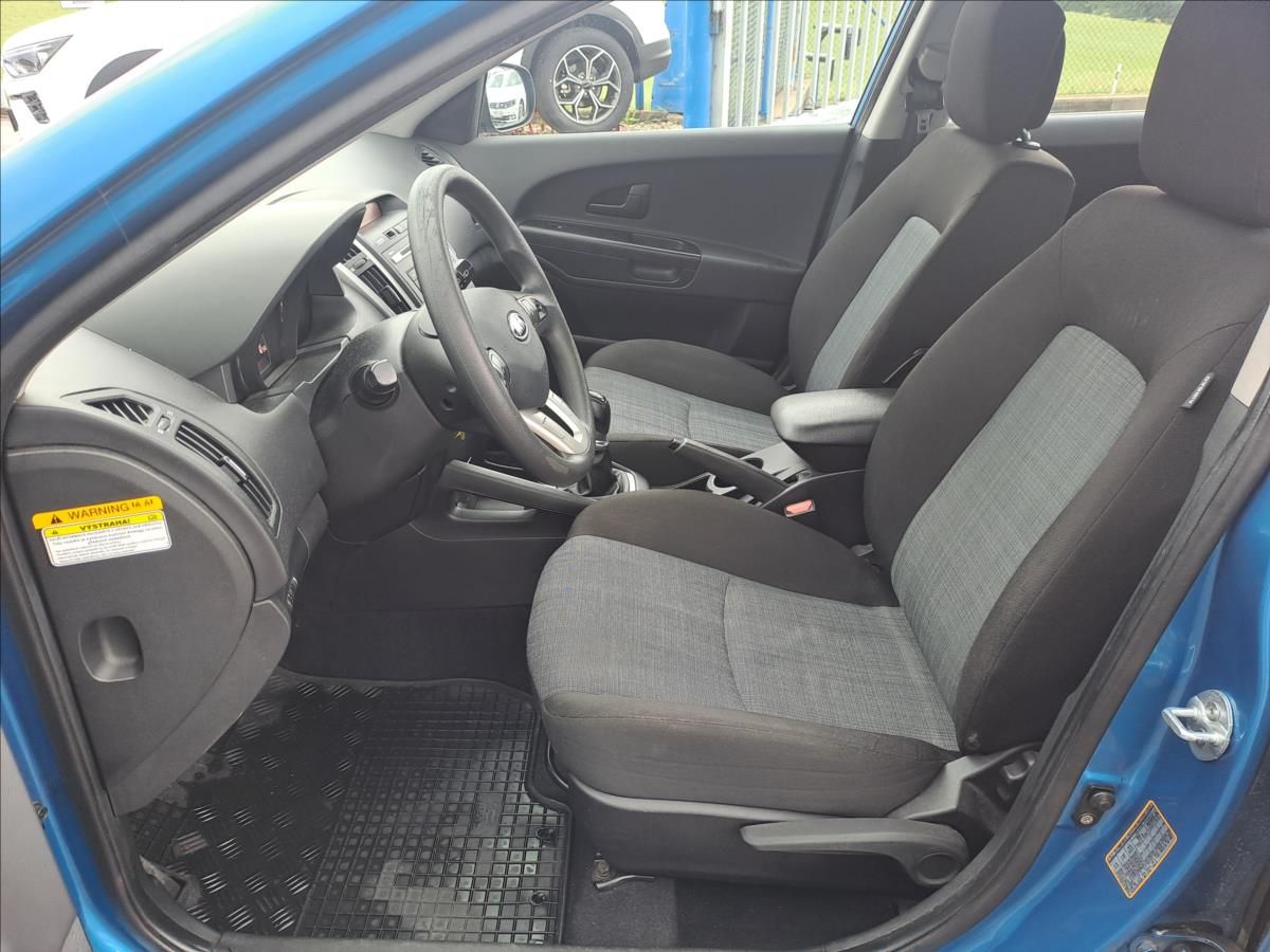 Kia Cee´d, 1,6 i 1.MAJITEL,KOUPENO CZ - fotka 5