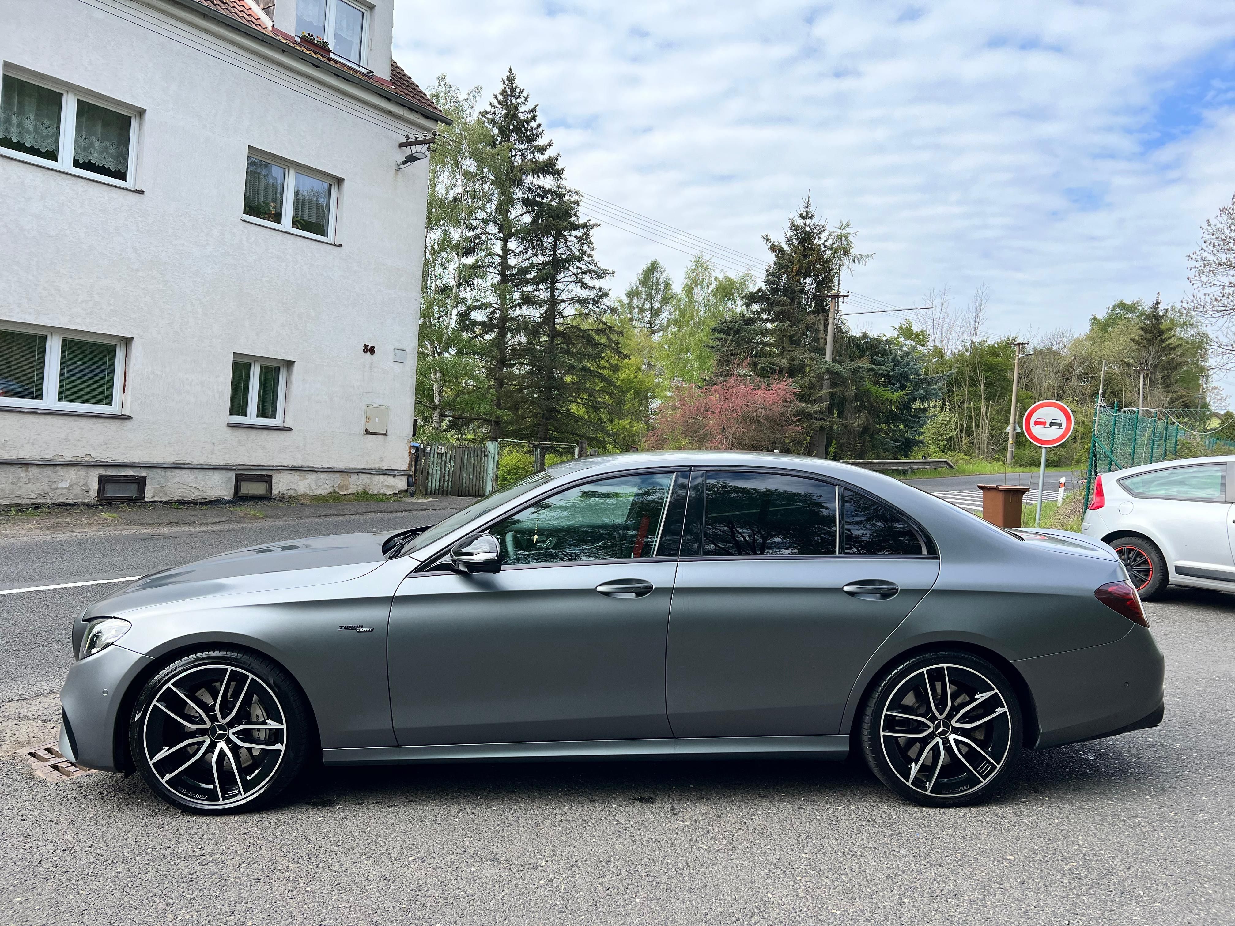 Mercedes-Benz Třídy E, E53 AMG 4MATIC+ - fotka 3