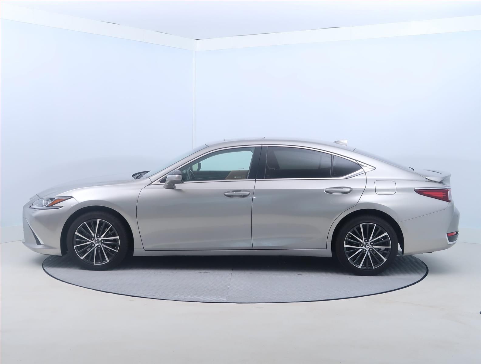 Lexus ES, 250, Automat, ČR,1.maj - fotka 3
