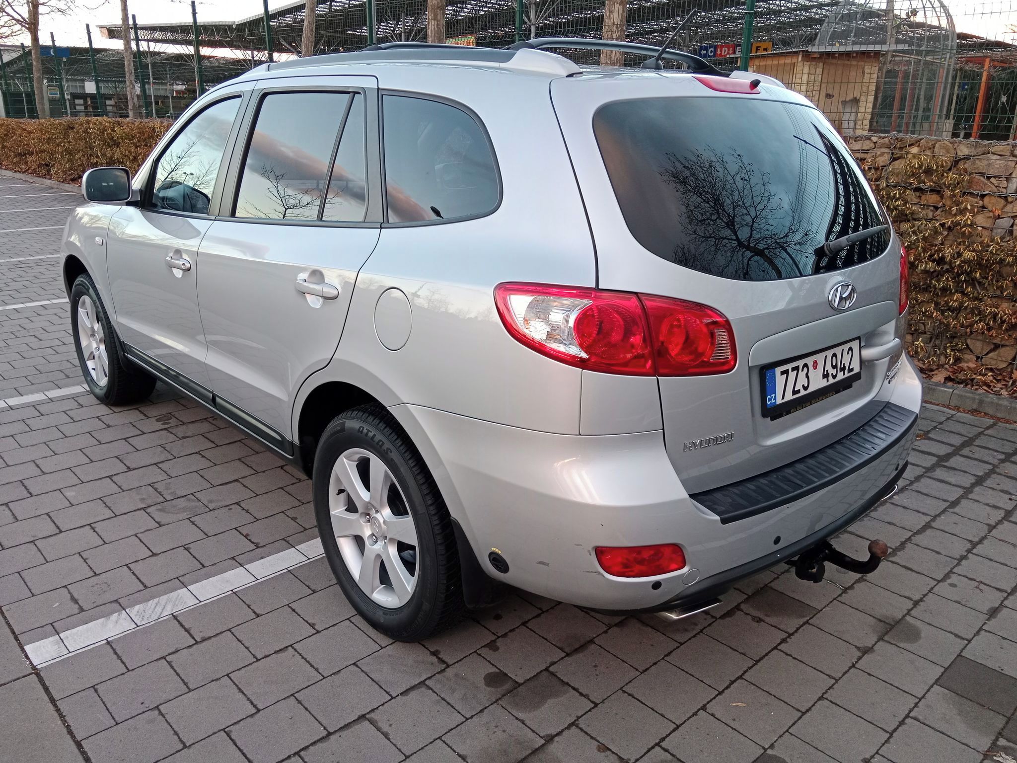 Hyundai Santa Fe, Style 2.7 V6 LPG - fotka 5