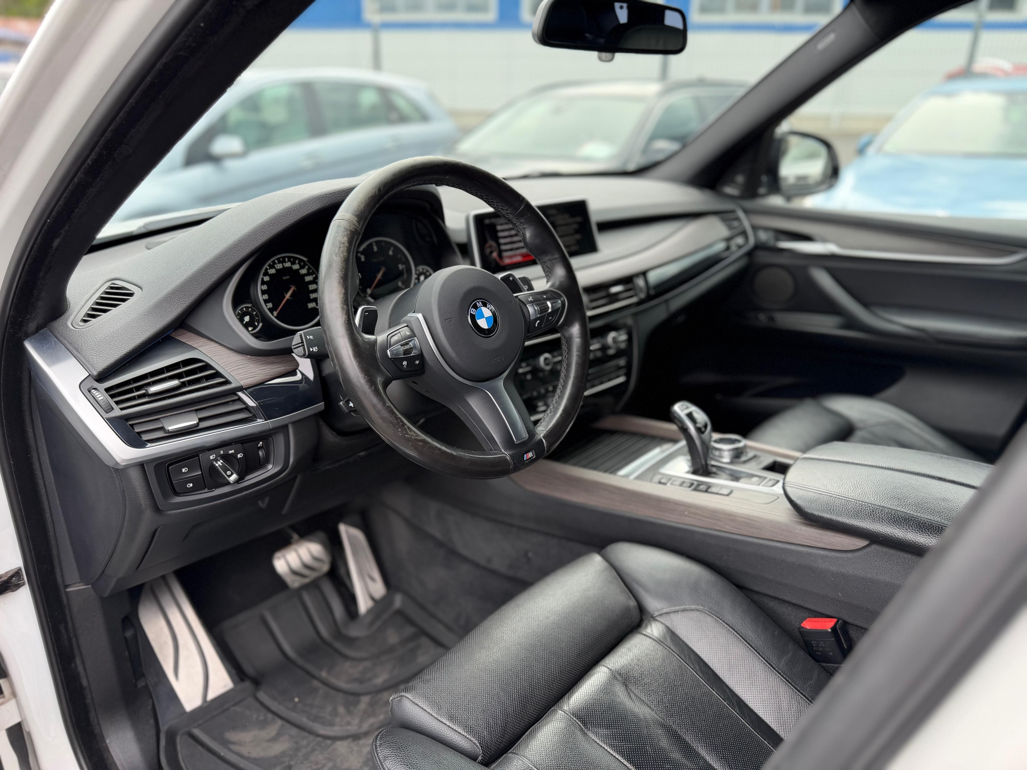 BMW X5, X-drive 40D, 230kw - fotka 5