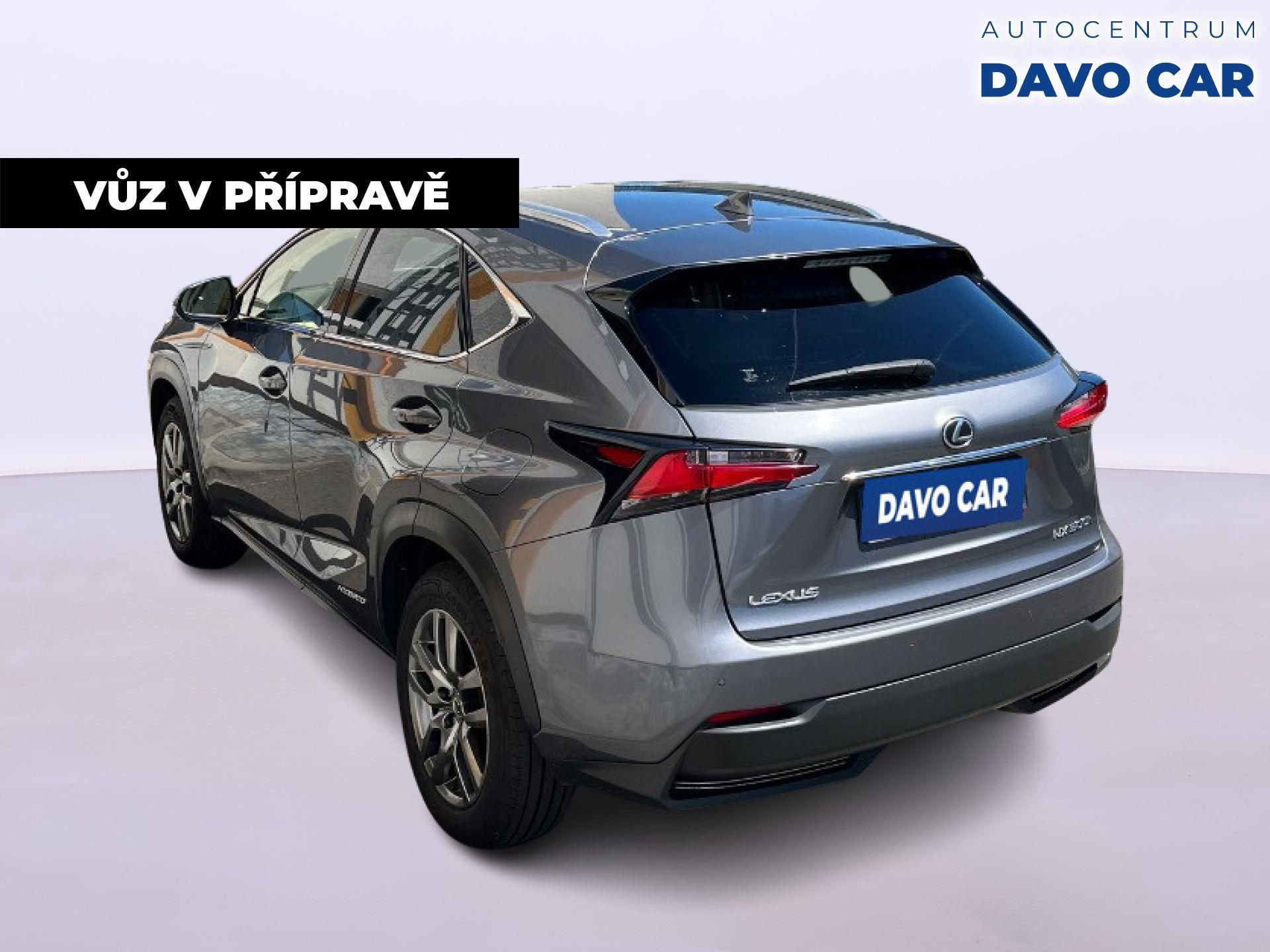 Lexus NX 300h, 2,5 145kW 4WD Premium AUT - fotka 4