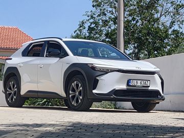 4x4 zakoupeno v ČR plný servis