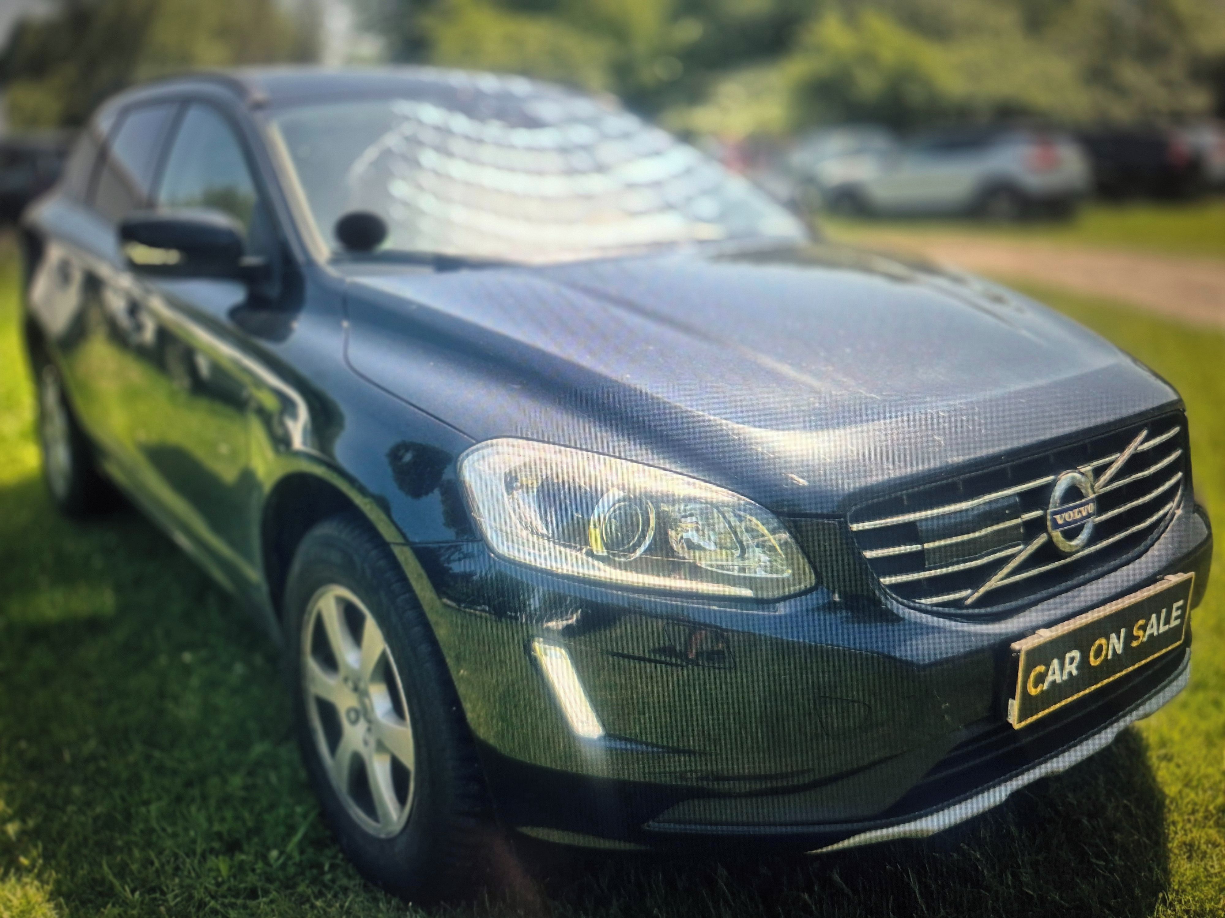 Volvo XC60, 1 maj.plný servis ZÁRUKA 1 ROK - fotka 2