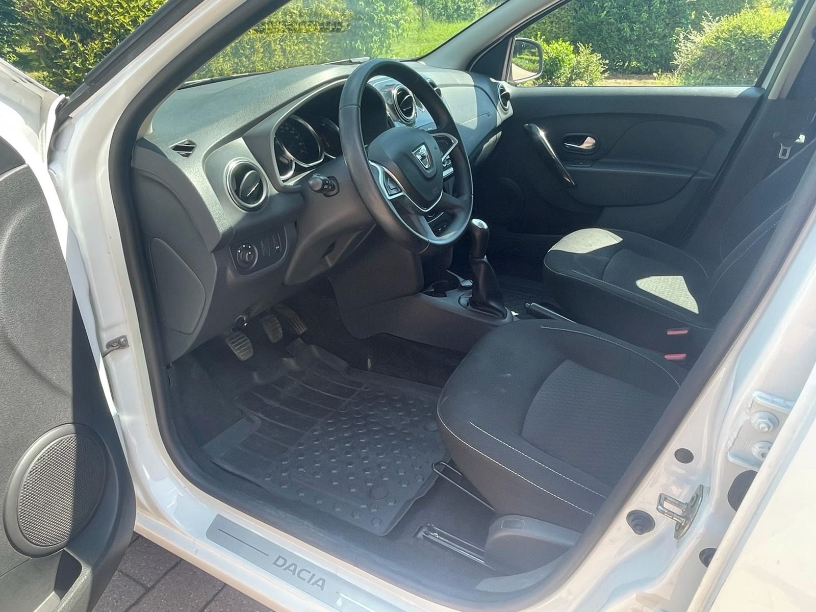 Dacia Logan, Dacia Logan MCV 0.9 TCe - fotka 5
