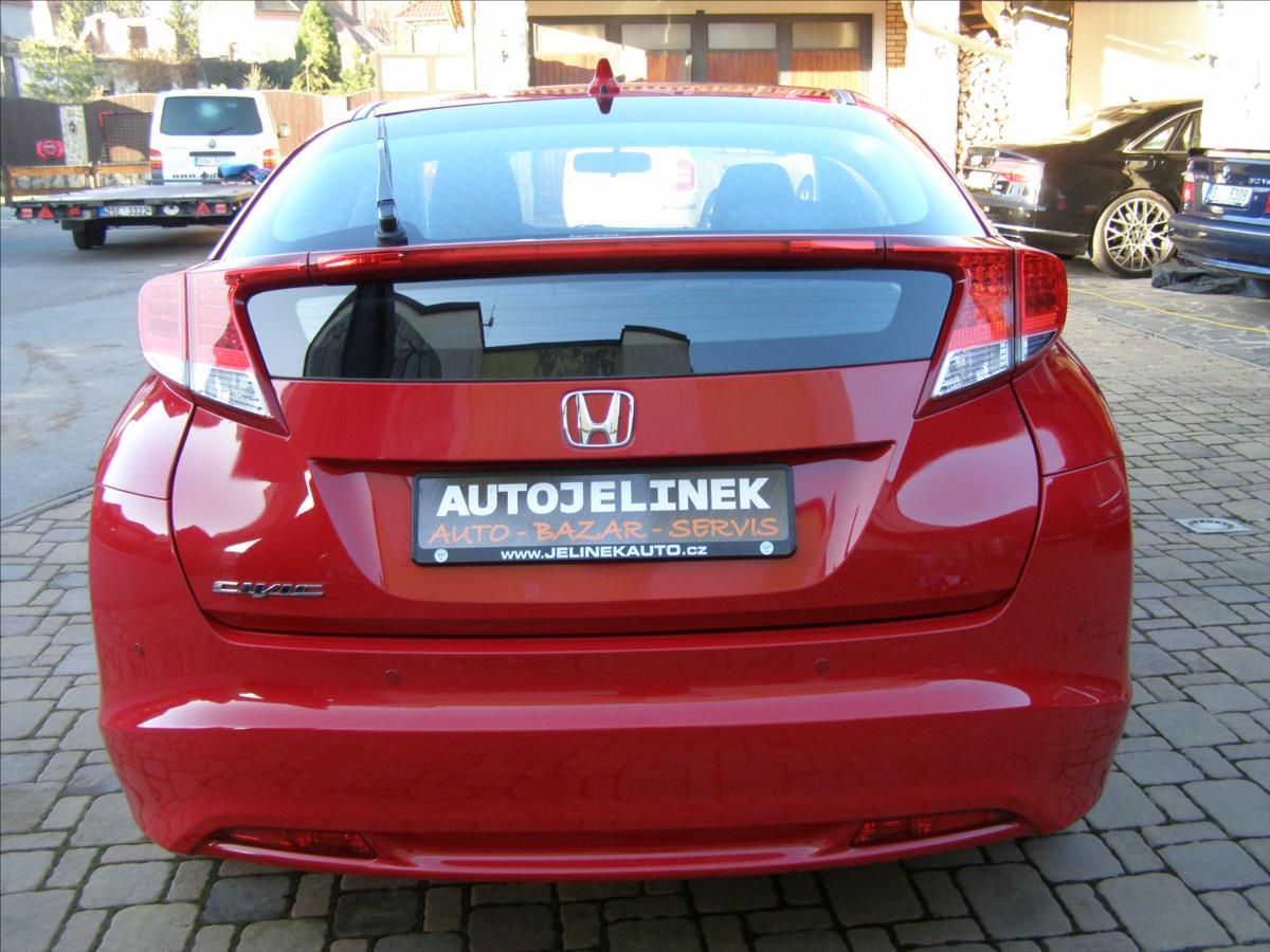 Honda Civic, 1,4   VTEC 1MAJITEL po STK - fotka 4