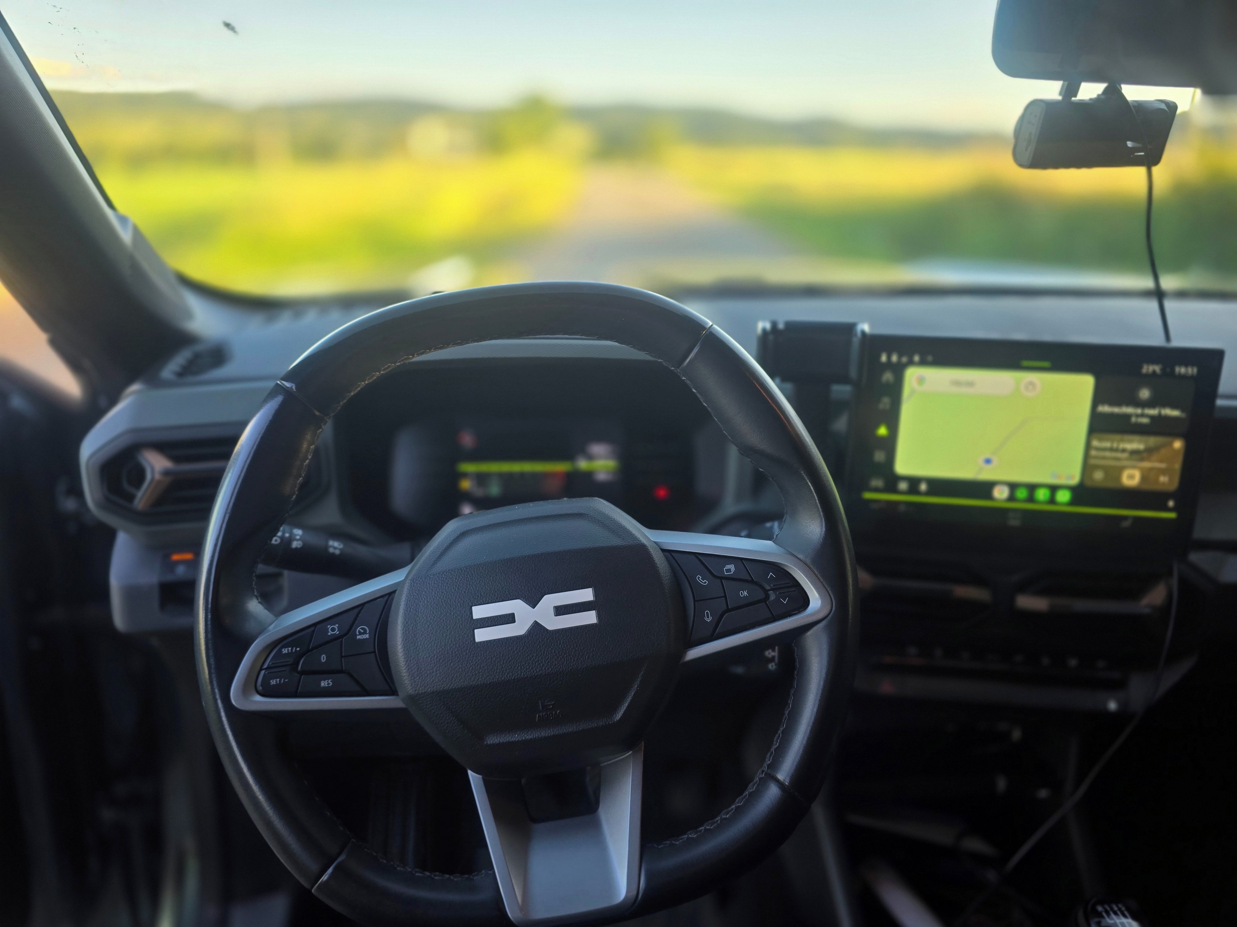 Dacia Duster, Prodám v záruce Dacia Duster - fotka 5