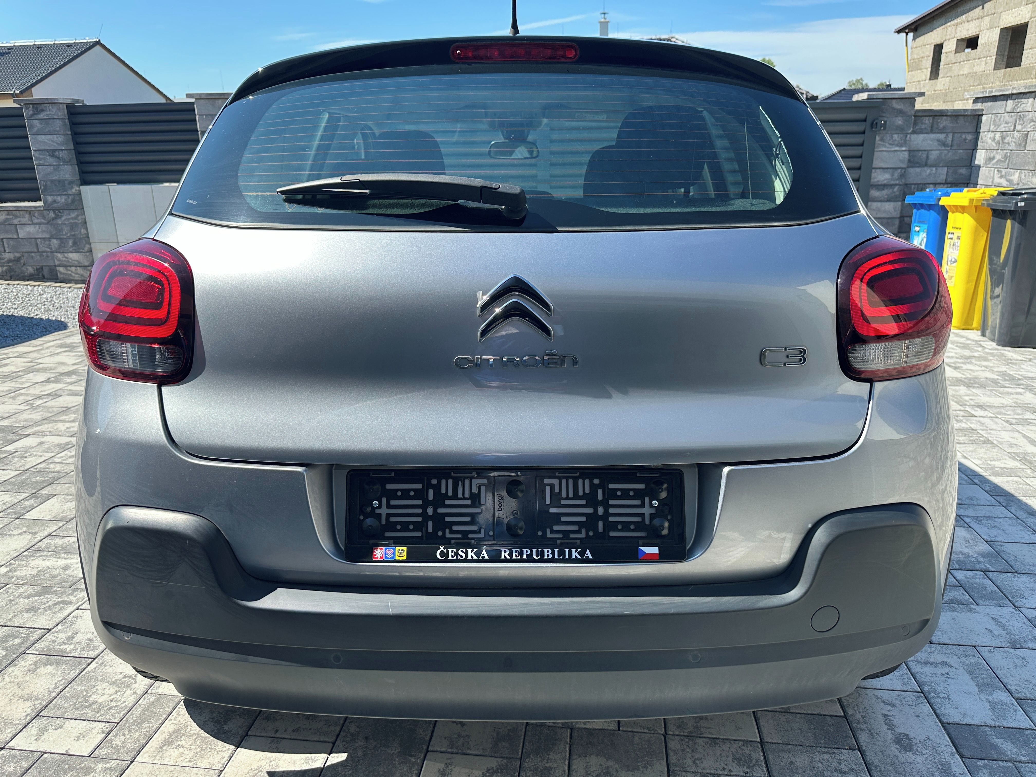 Citroën C3, 1,2 PureTech SHINE-KAMERA,NAVI - fotka 6