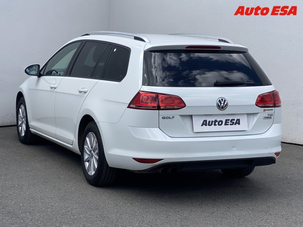 Volkswagen Golf, 1.4 i,1.maj,ČR - fotka 6