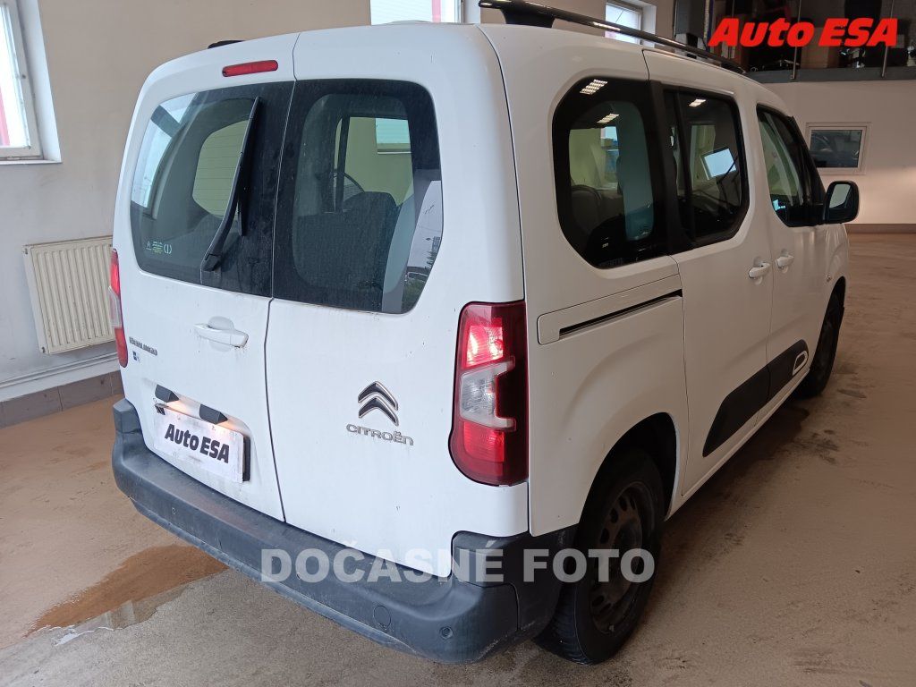 Citroën Berlingo, 1.2i,ČR - fotka 3