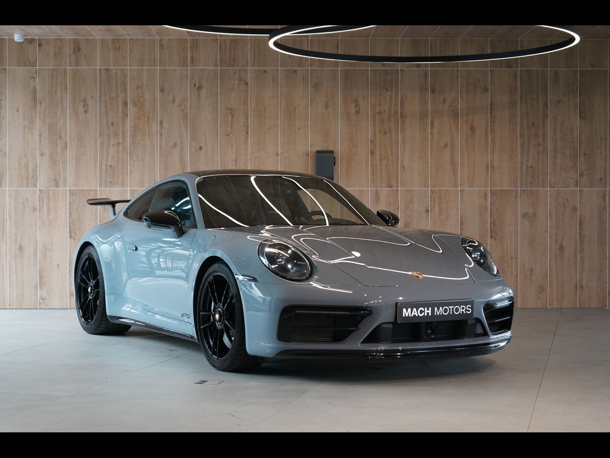 Porsche 911, Carrera 4 GTS, Aerokit, Lift - fotka 3