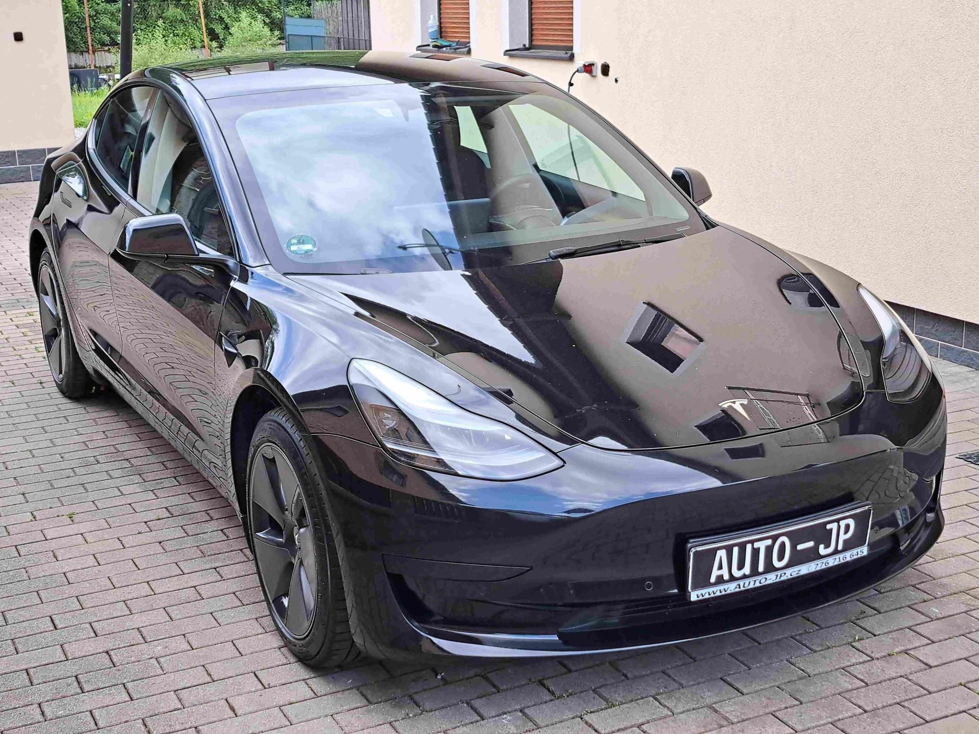 Tesla Model 3, RWD LED ACC       PŘIPRAVUJEME - fotka 2