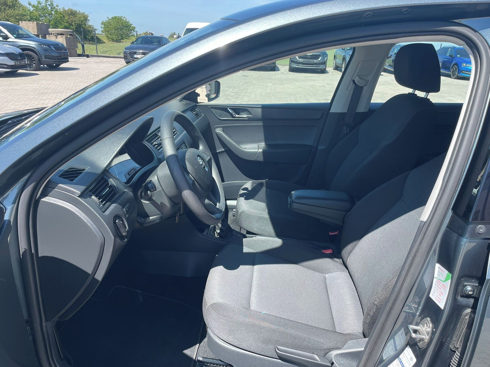 Škoda Rapid, 1.2Tsi 81kw, 61.000km - fotka 5