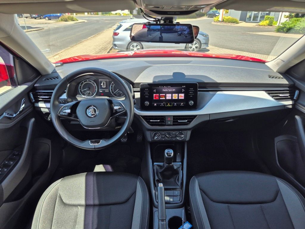 Škoda Kamiq, Ambition Plus 1.5 TSI 110 kW - fotka 5