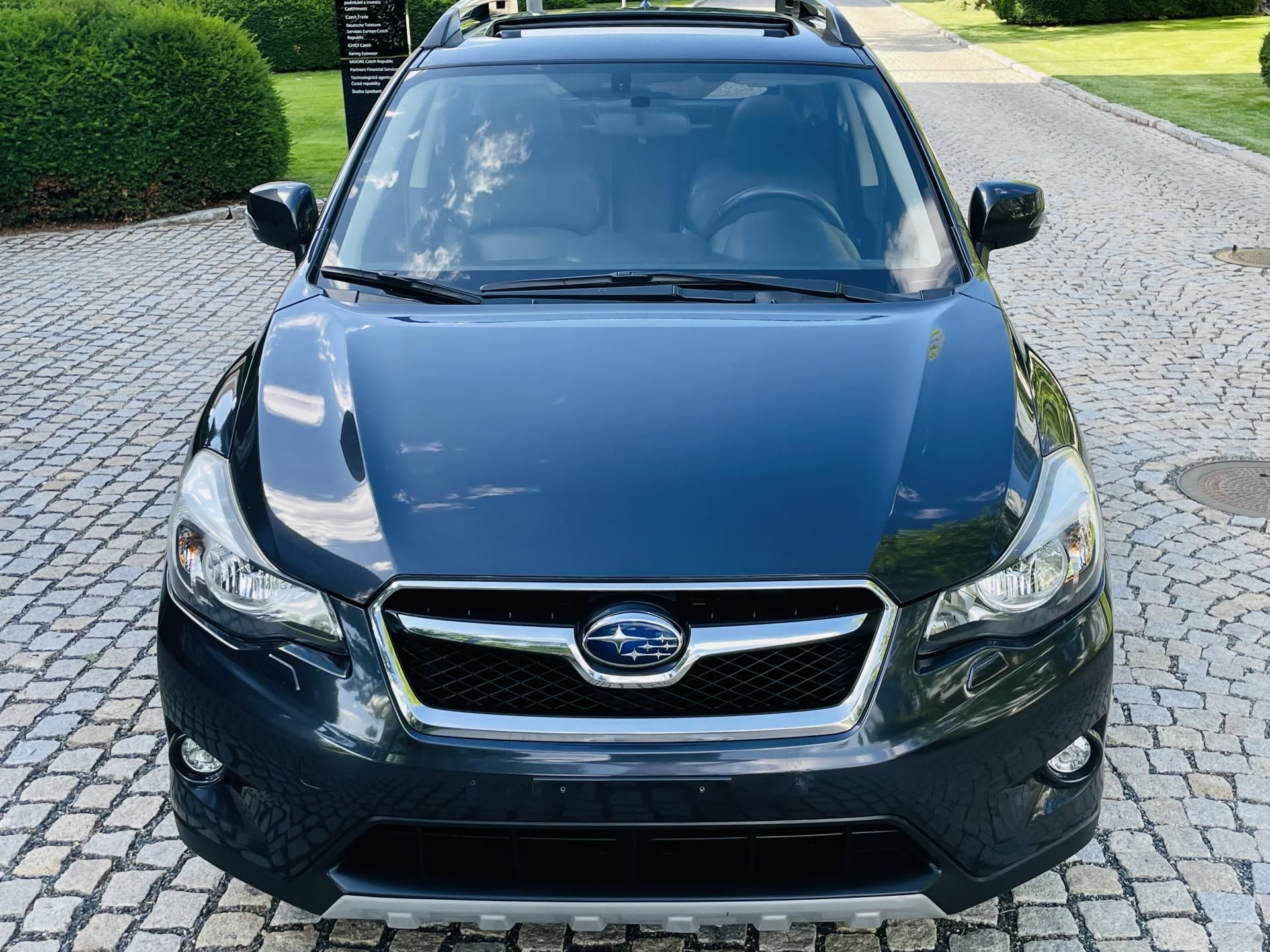 Subaru XV, 2.0i 4x4 AUT 1MAJITEL SERVISKA - fotka 6
