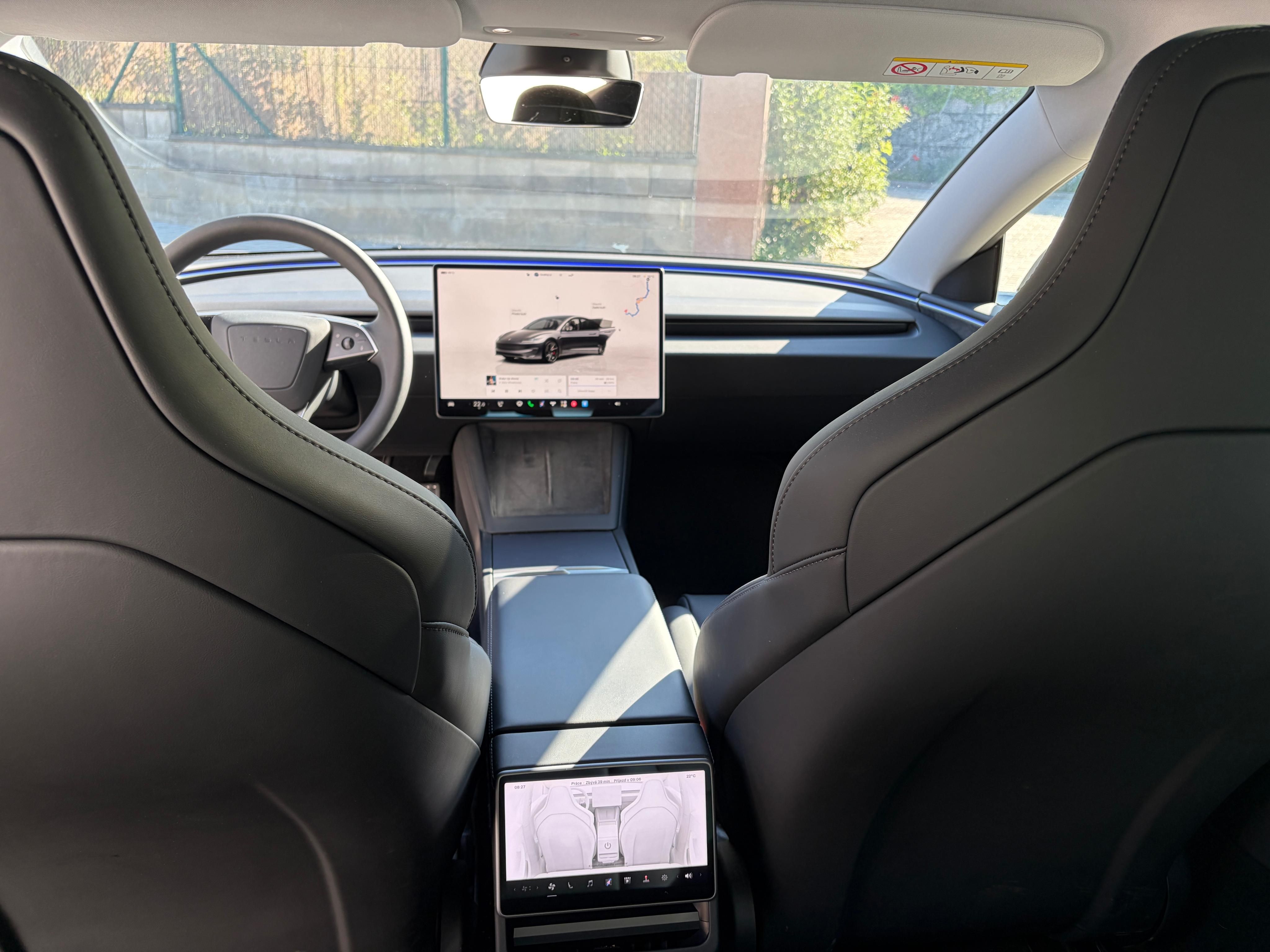 Tesla Model 3, Performance Highland ČR - fotka 5