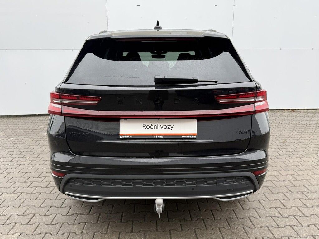 Škoda Kodiaq, DSG 4M 2,0TDi 142kW SportLine - fotka 5