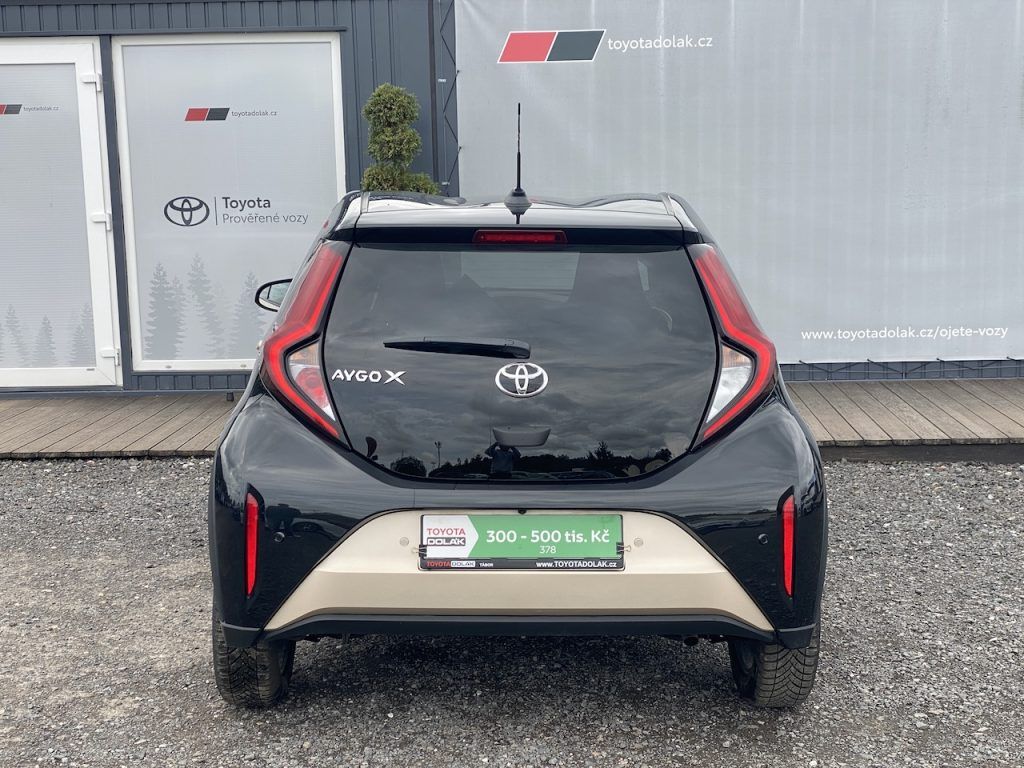 Toyota Aygo, 1.0i, ČR, Style Tech, automat - fotka 6