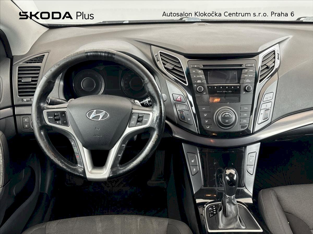 Hyundai i40, CRDi100 kW Experience AT - fotka 5