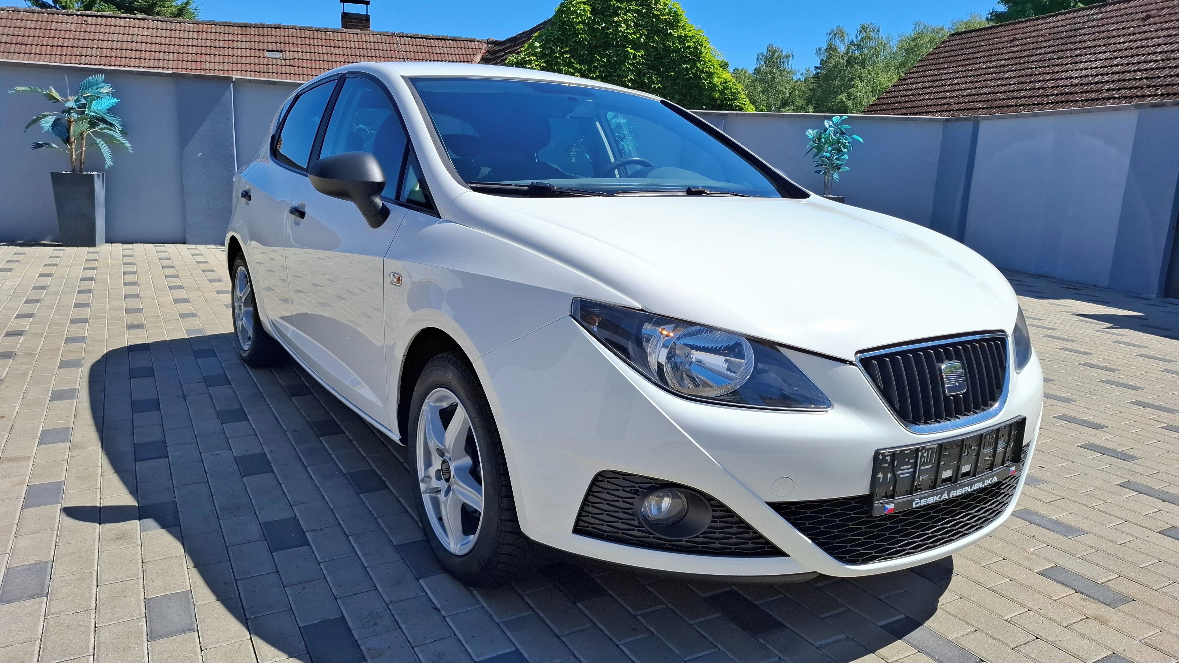 Seat Ibiza, IV 1,2 HTP - 51kw. PĚKNÝ STAV - fotka 3