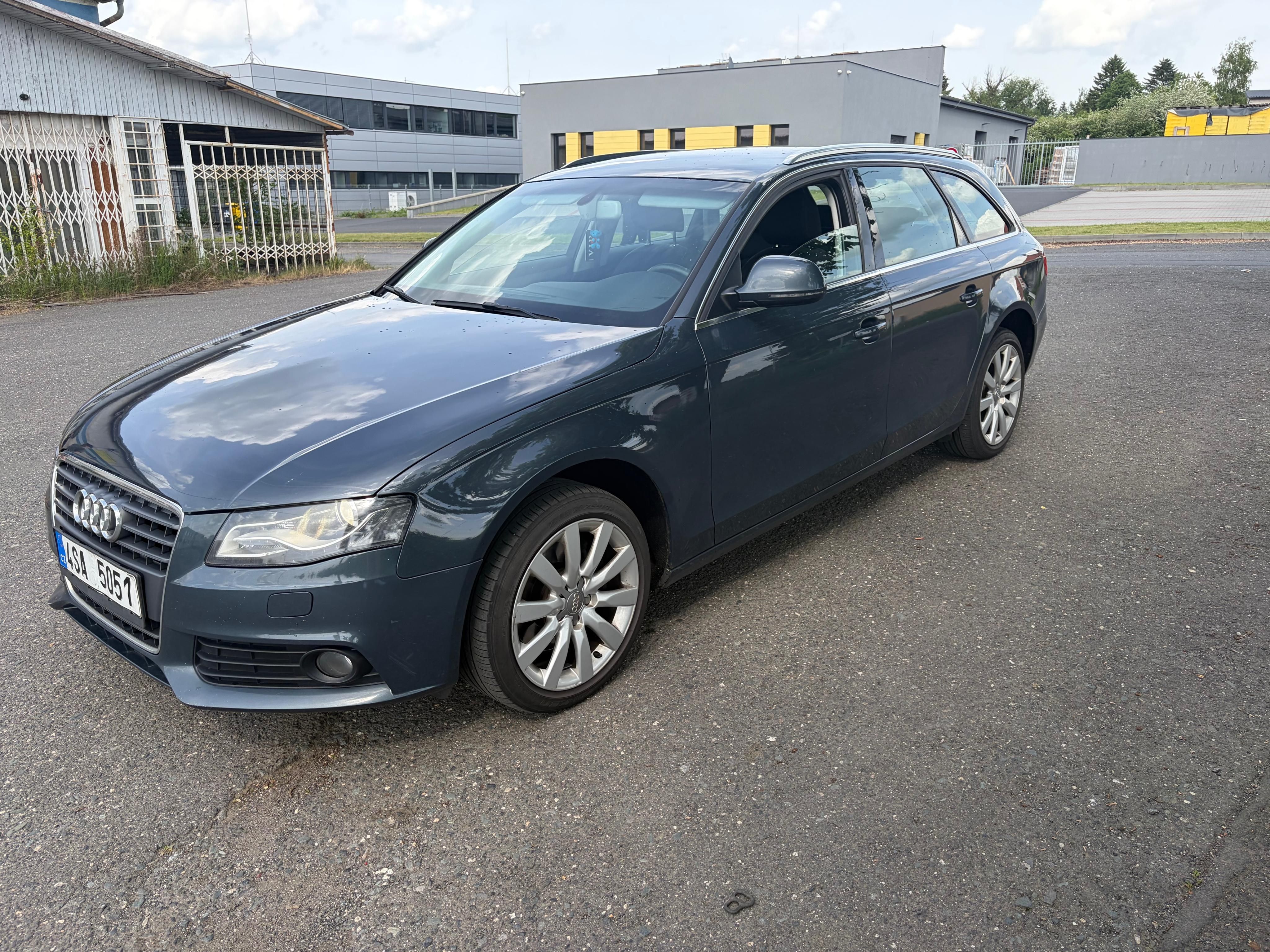 Audi A4, 2.0. TDI - fotka 5