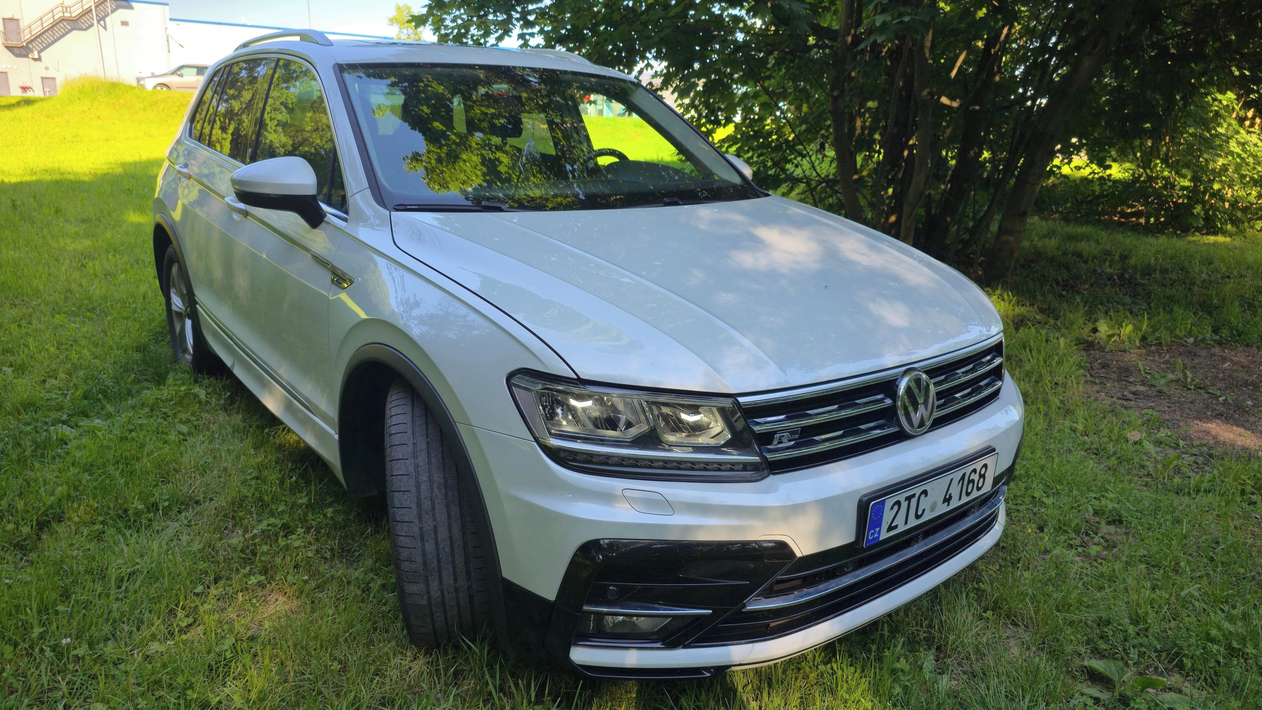 Volkswagen Tiguan, 1.4 tsi 140kw r-line **výbava - fotka 3