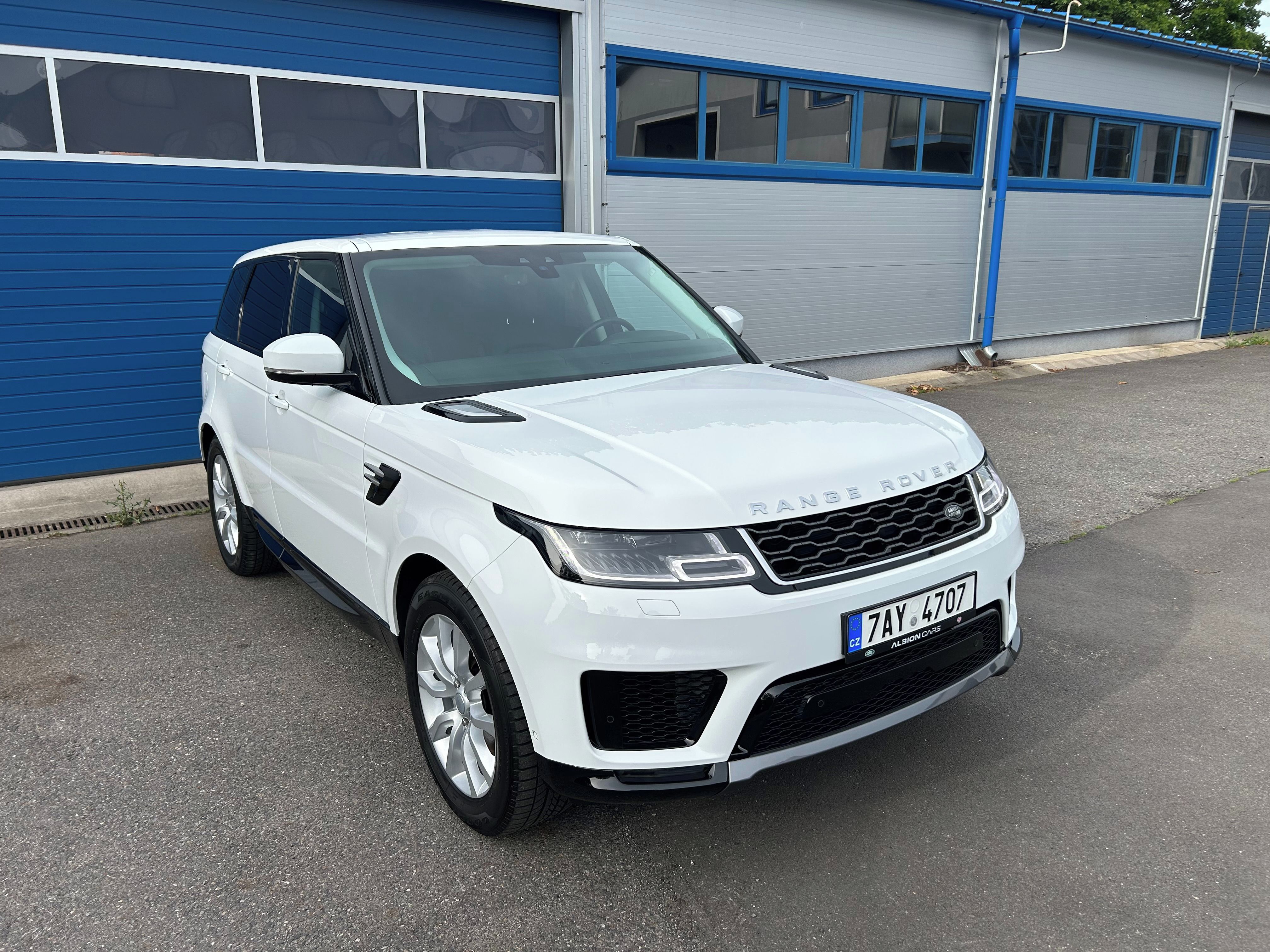 Land Rover Range Rover Sport, 3.0SDV6 HSE - fotka 3