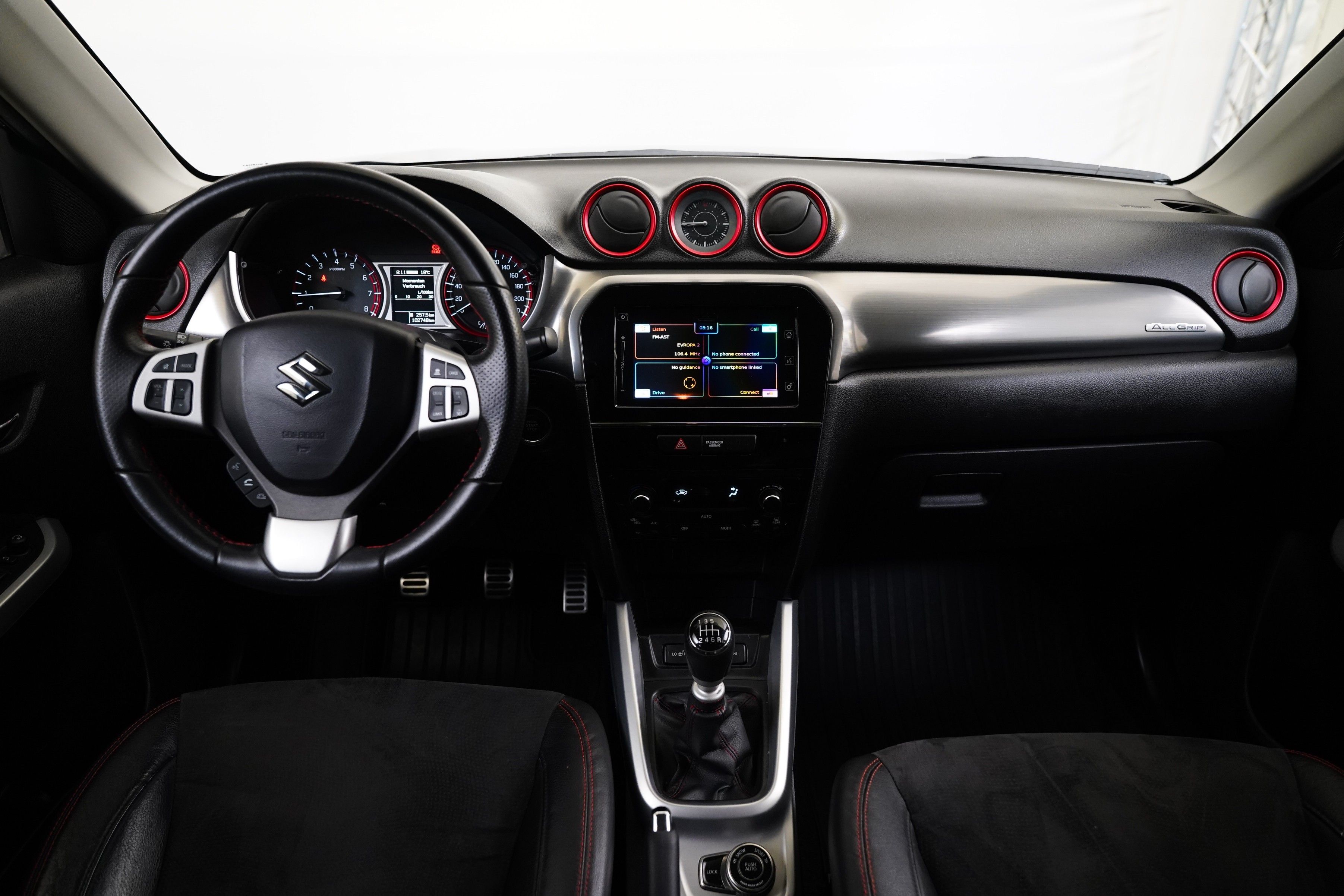 Suzuki Vitara, 1.4 BoosterJet 103 kW 4x4 S - fotka 6