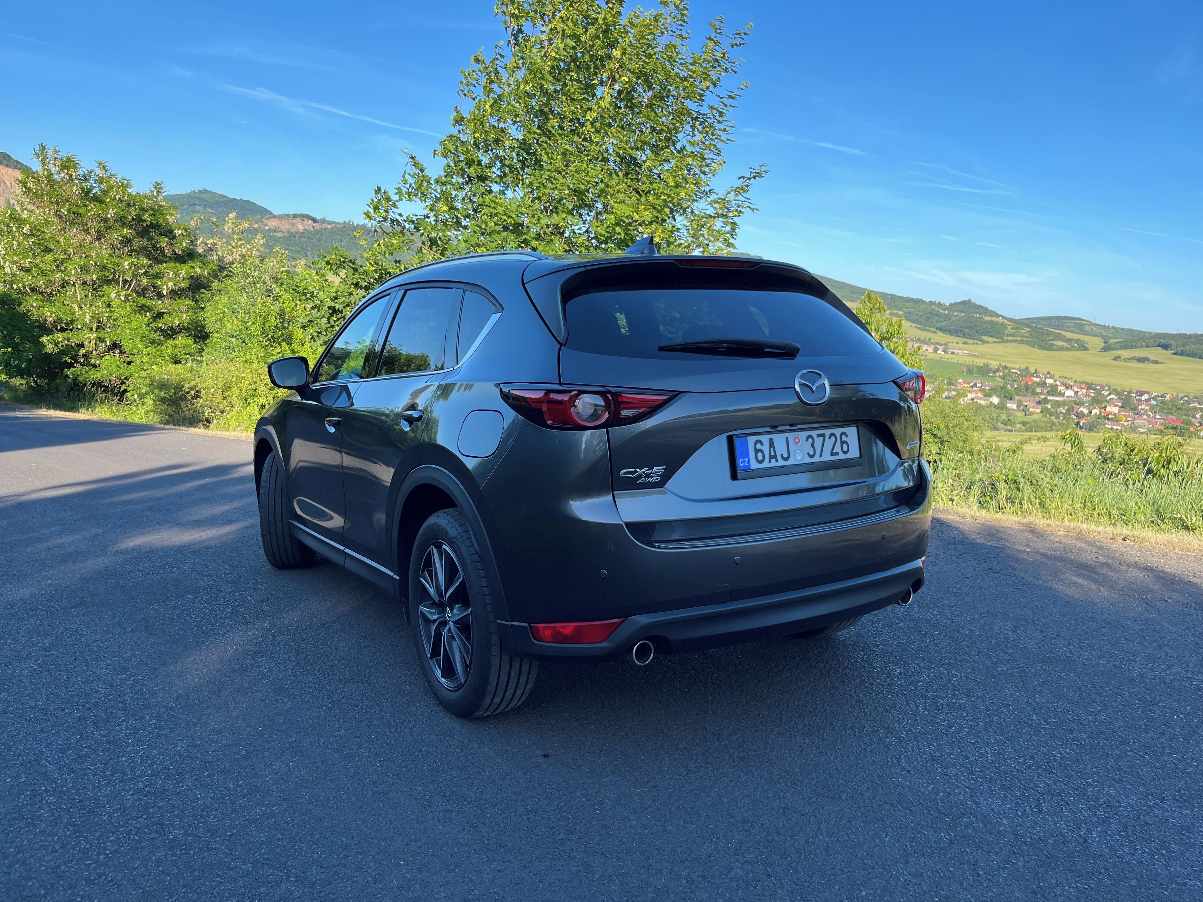Mazda CX-5, MAZDA CX5 2.2D 129 kW 4x4 AWD - fotka 4