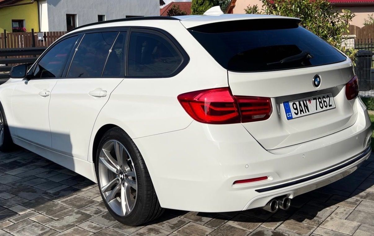BMW Řada 3, BMW  Řada 3, 320i-4 válec