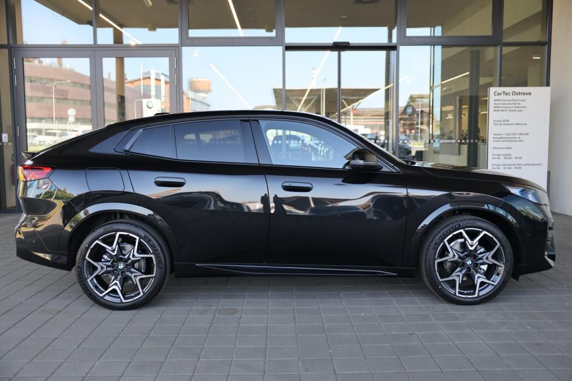 BMW X2, xDrive20d - fotka 4